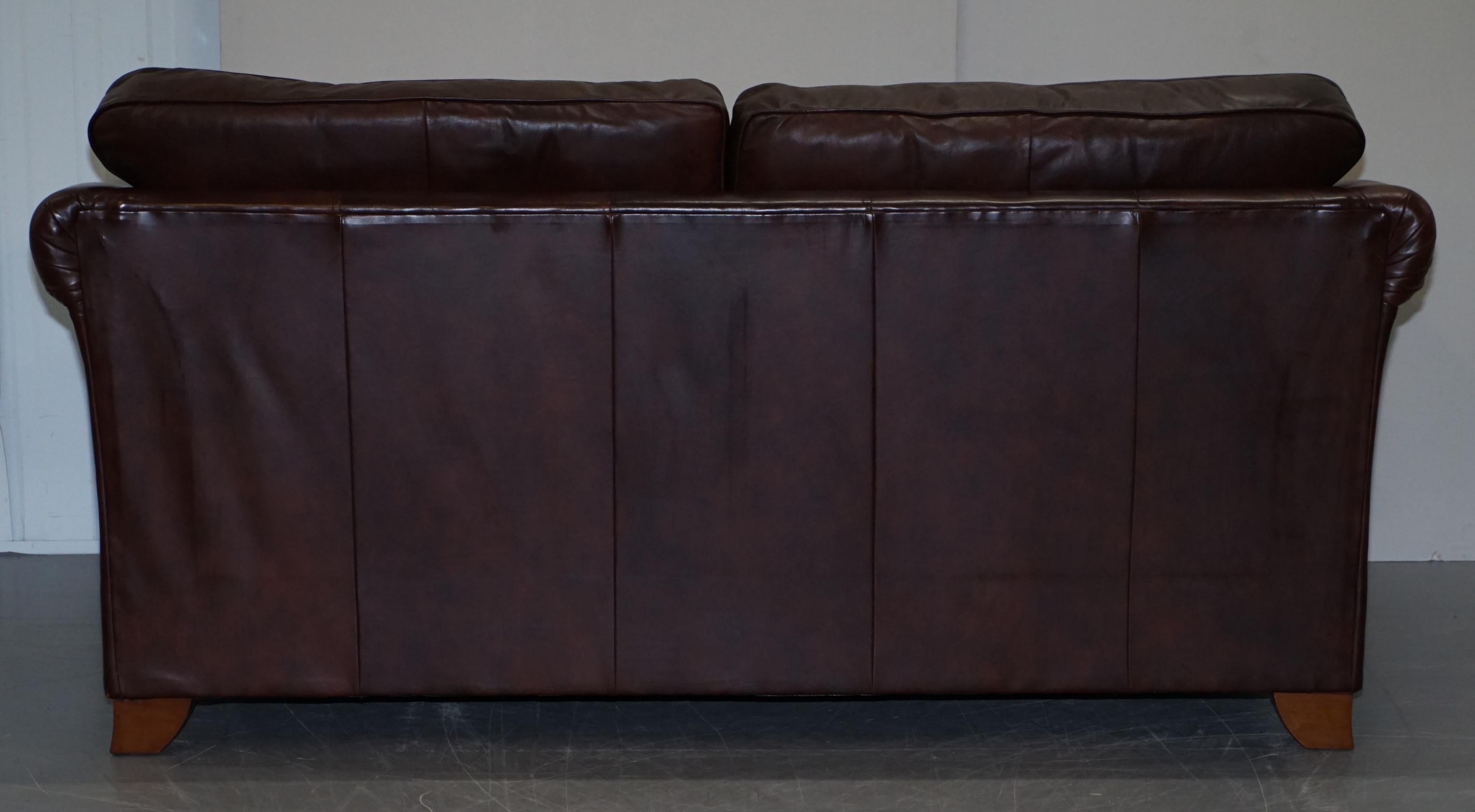 Marks & Spnecers Abbey Brown Leather Sofa Part of Suite with Armchairs For Sale 5