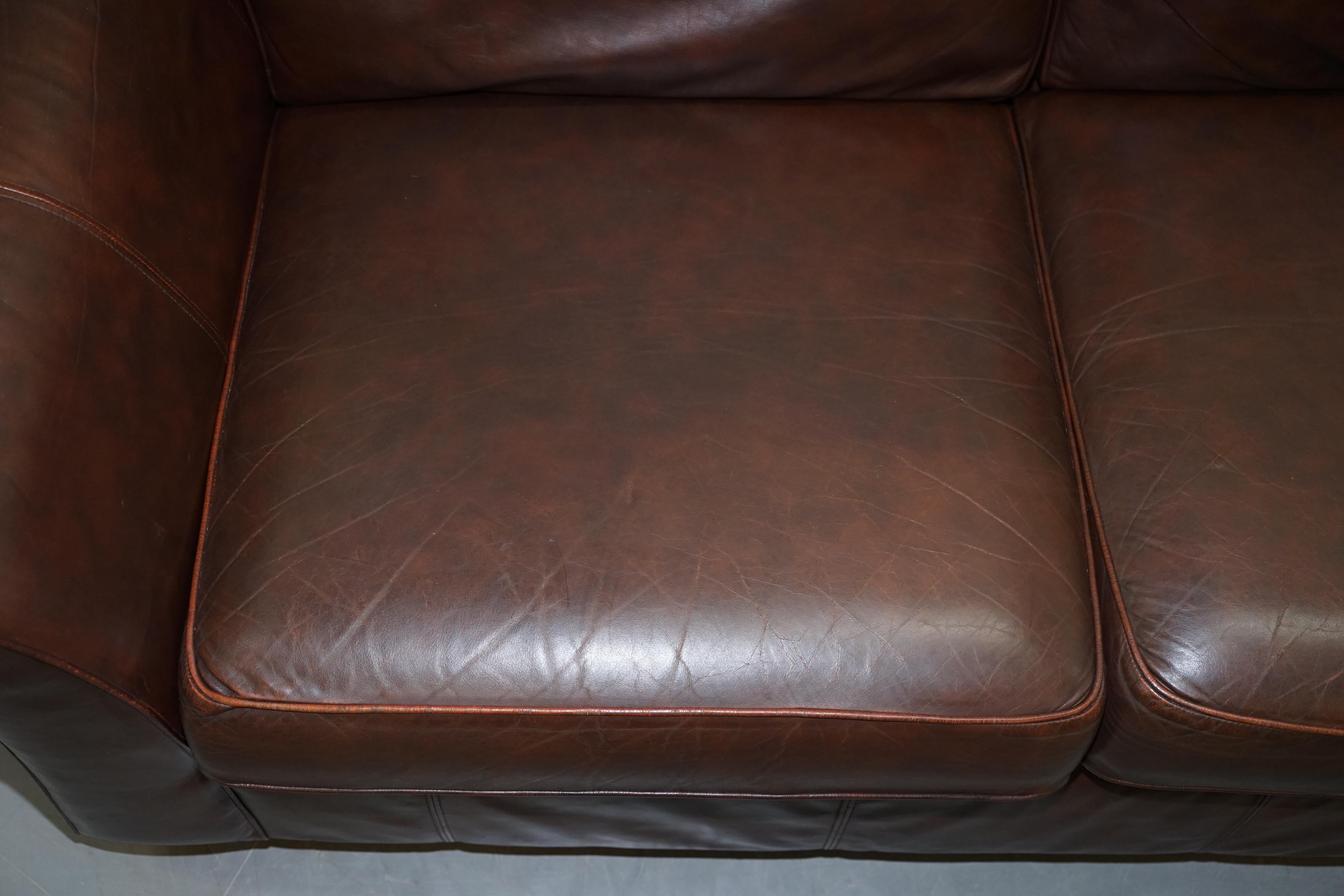 English Marks & Spnecers Abbey Brown Leather Sofa Part of Suite with Armchairs For Sale