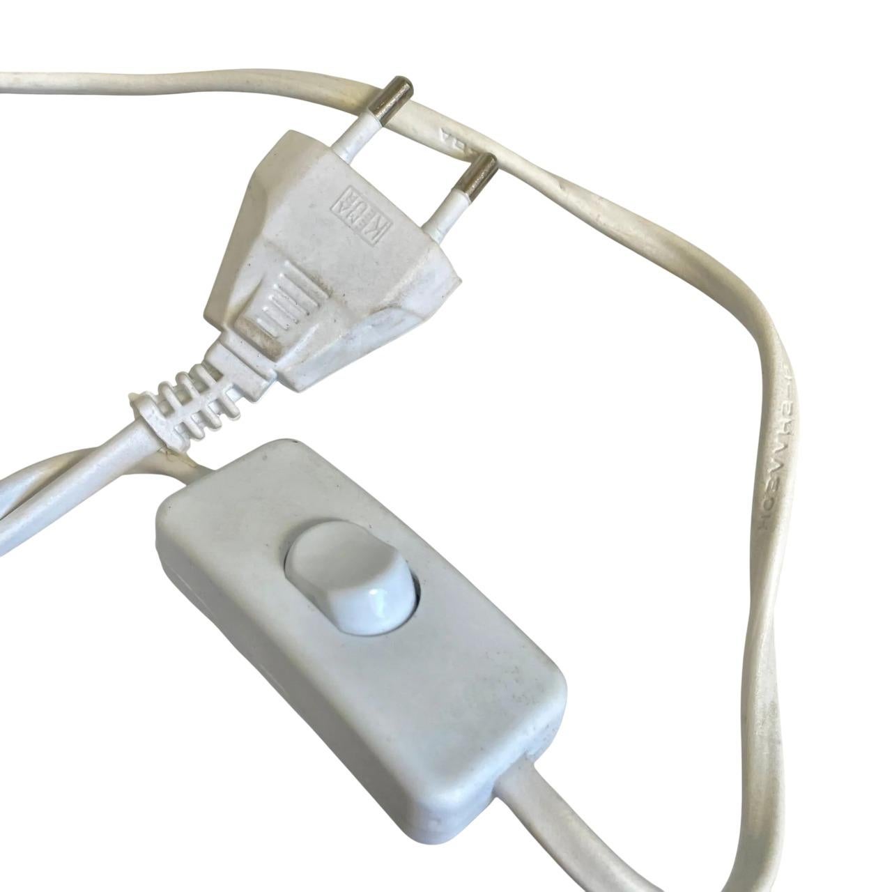Pin Markslöjd - Paire de lampes de table du milieu du siècle, Suède, années 1970 en vente