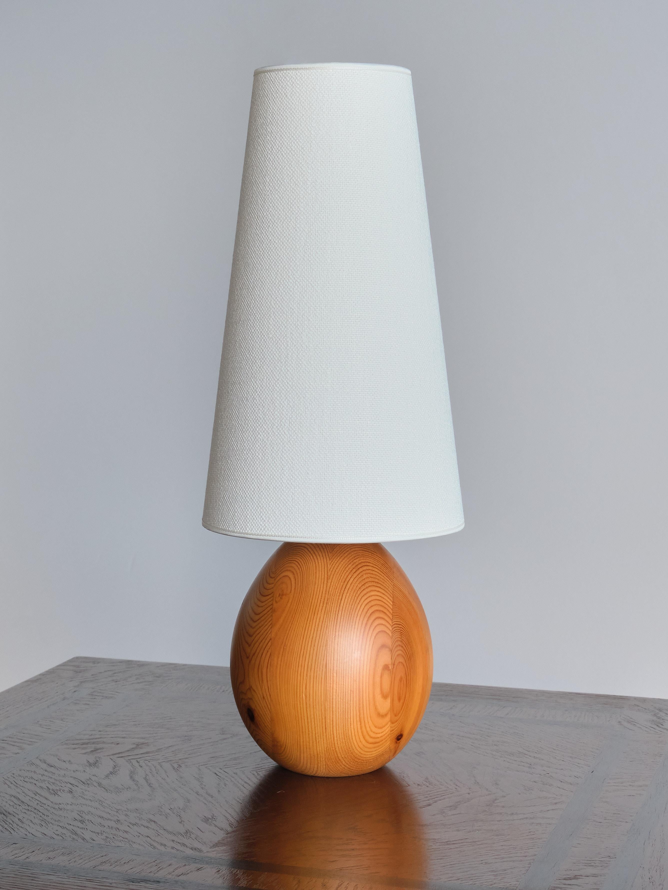Markslöjd Pair of Oval Table Lamps in Solid Pine, Organic Modern, Sweden, 1960s 2