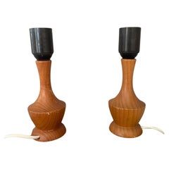 Paire de lampes de table en pin Markslöjd, Suède, années 1950