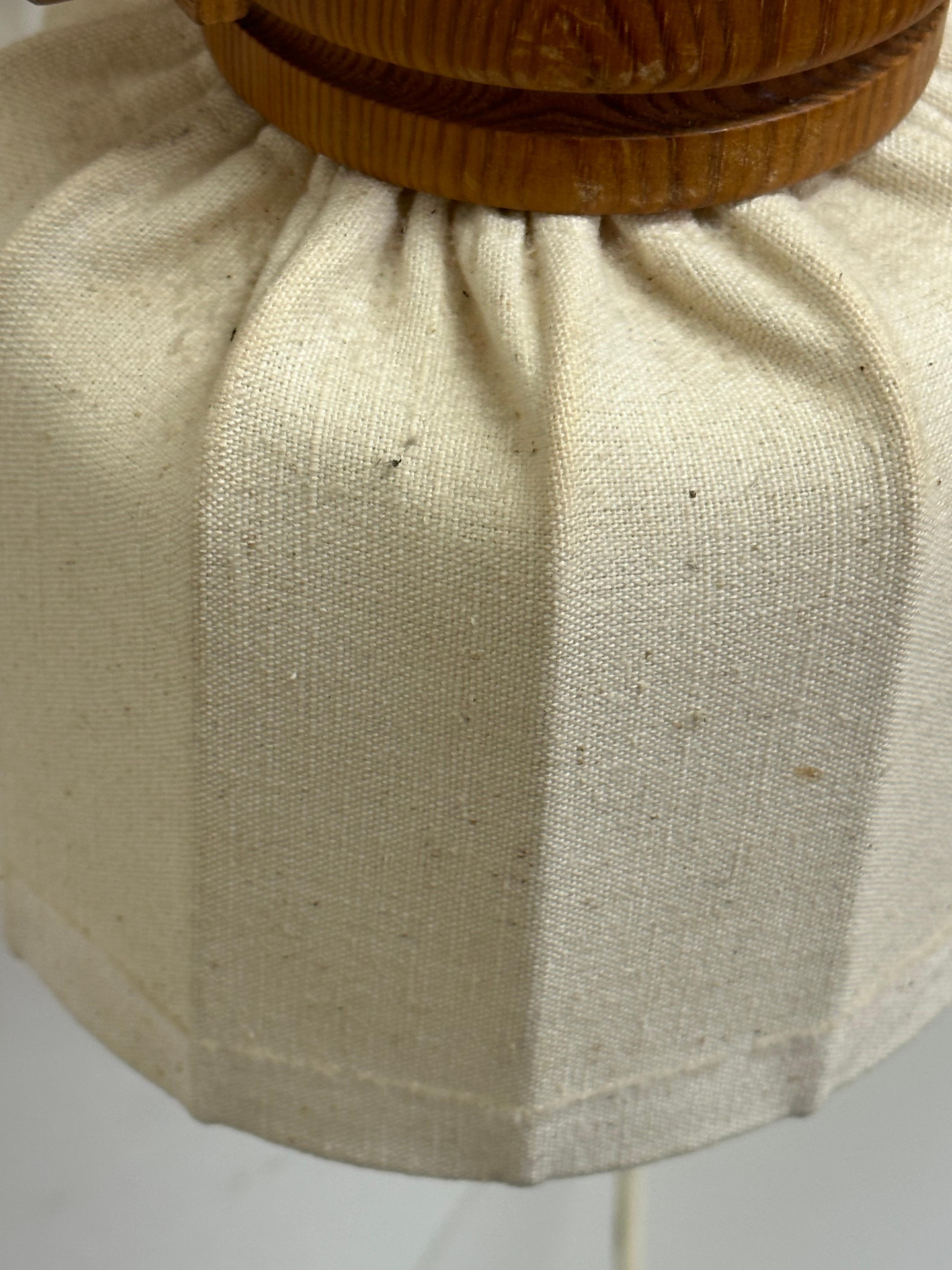 Markslöjd Svezia, applique o sconsiderata lampada da parete in pino in vendita 6