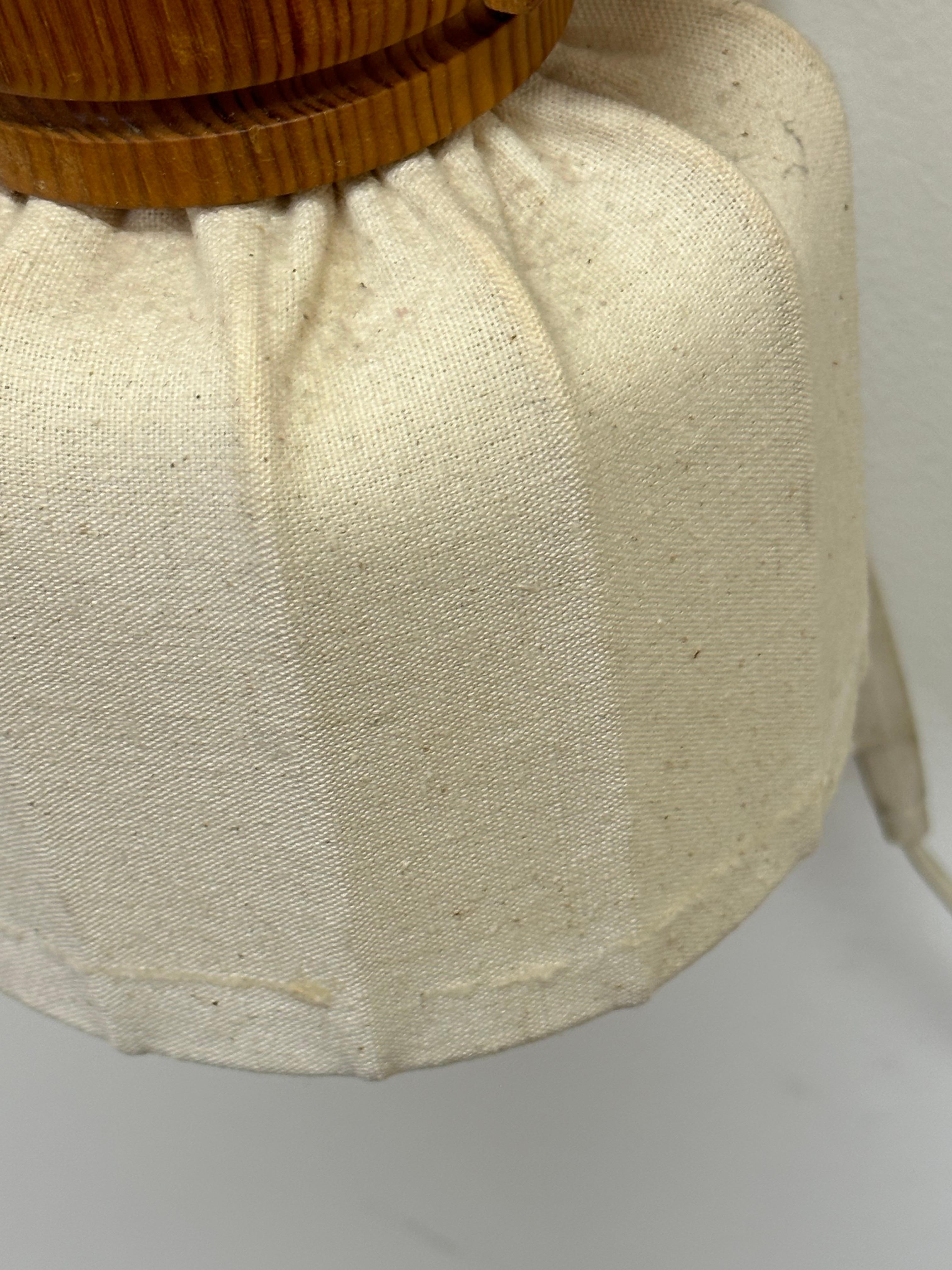 Fine XX secolo Markslöjd Svezia, applique o sconsiderata lampada da parete in pino in vendita