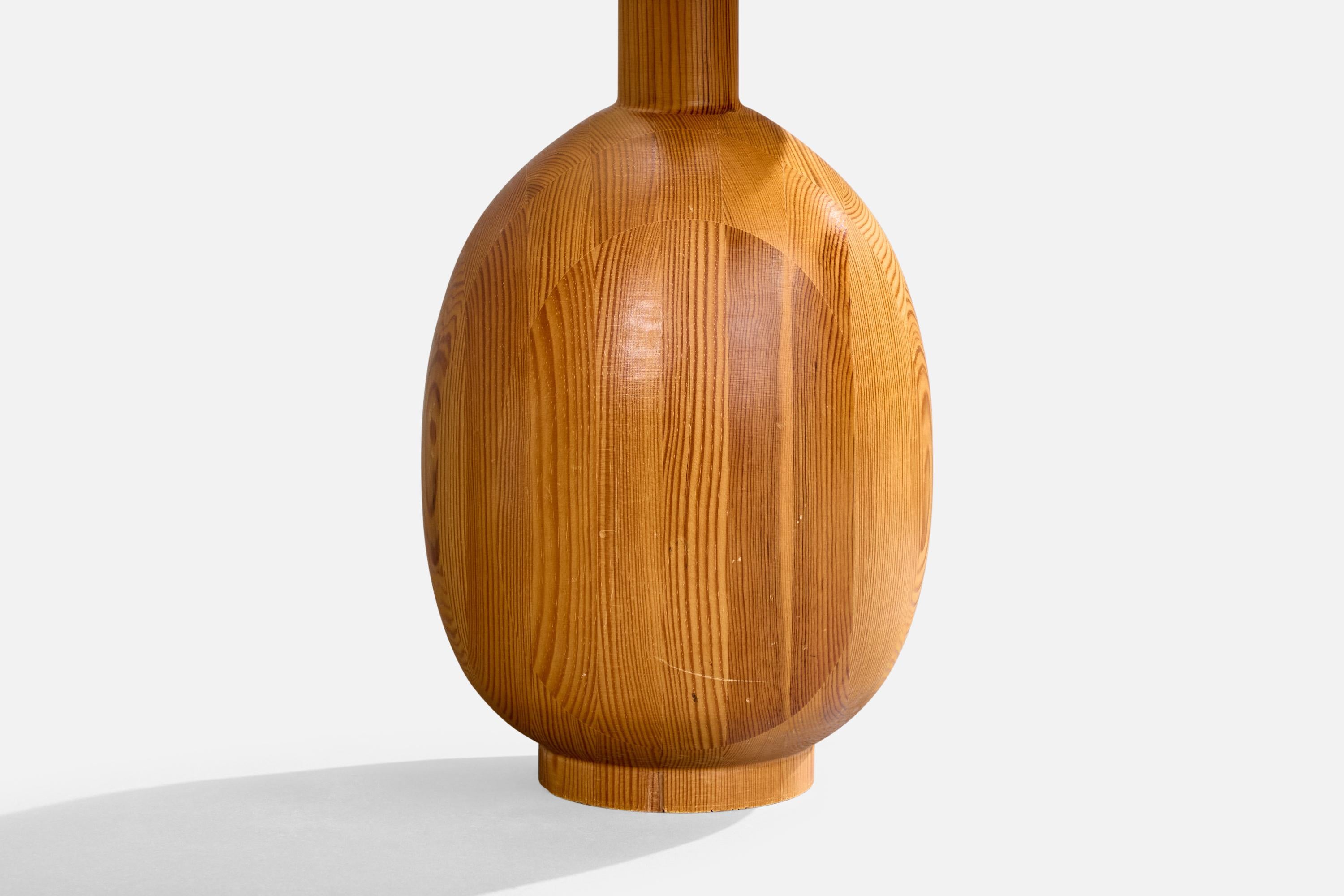 Pin Markslöjd, lampe de table, pin, papier parchemin, Suède, années 1970 en vente