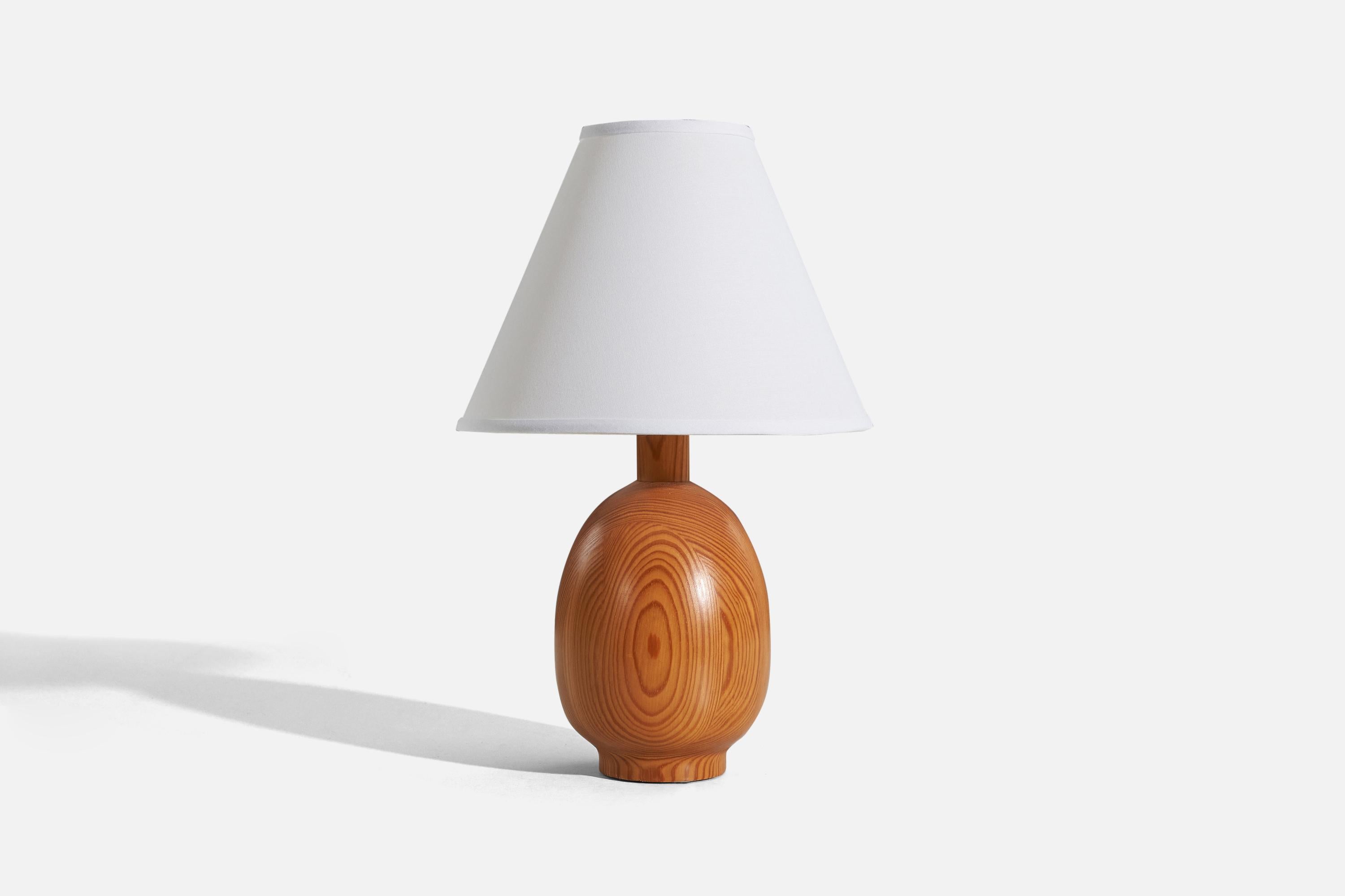 Modern Markslöjd, Table Lamp, Solid Pine, Kinna, Sweden, C. 1970s For Sale