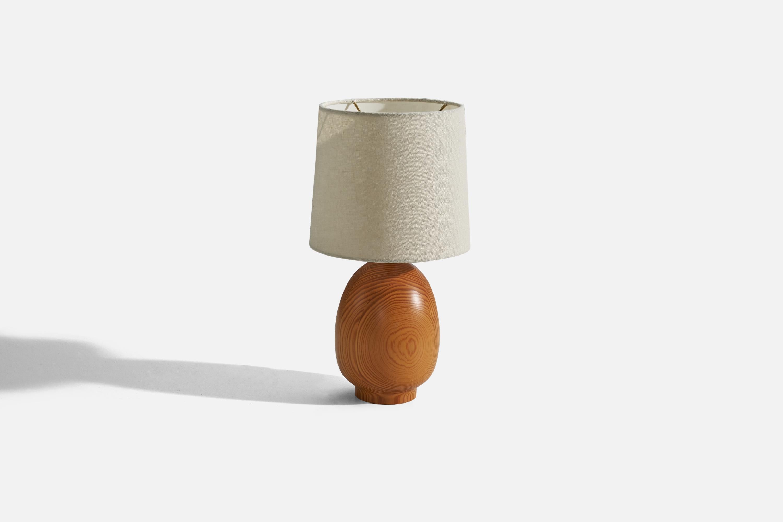 Modern Markslöjd, Table Lamp, Solid Pine, Kinna, Sweden, C. 1970s For Sale