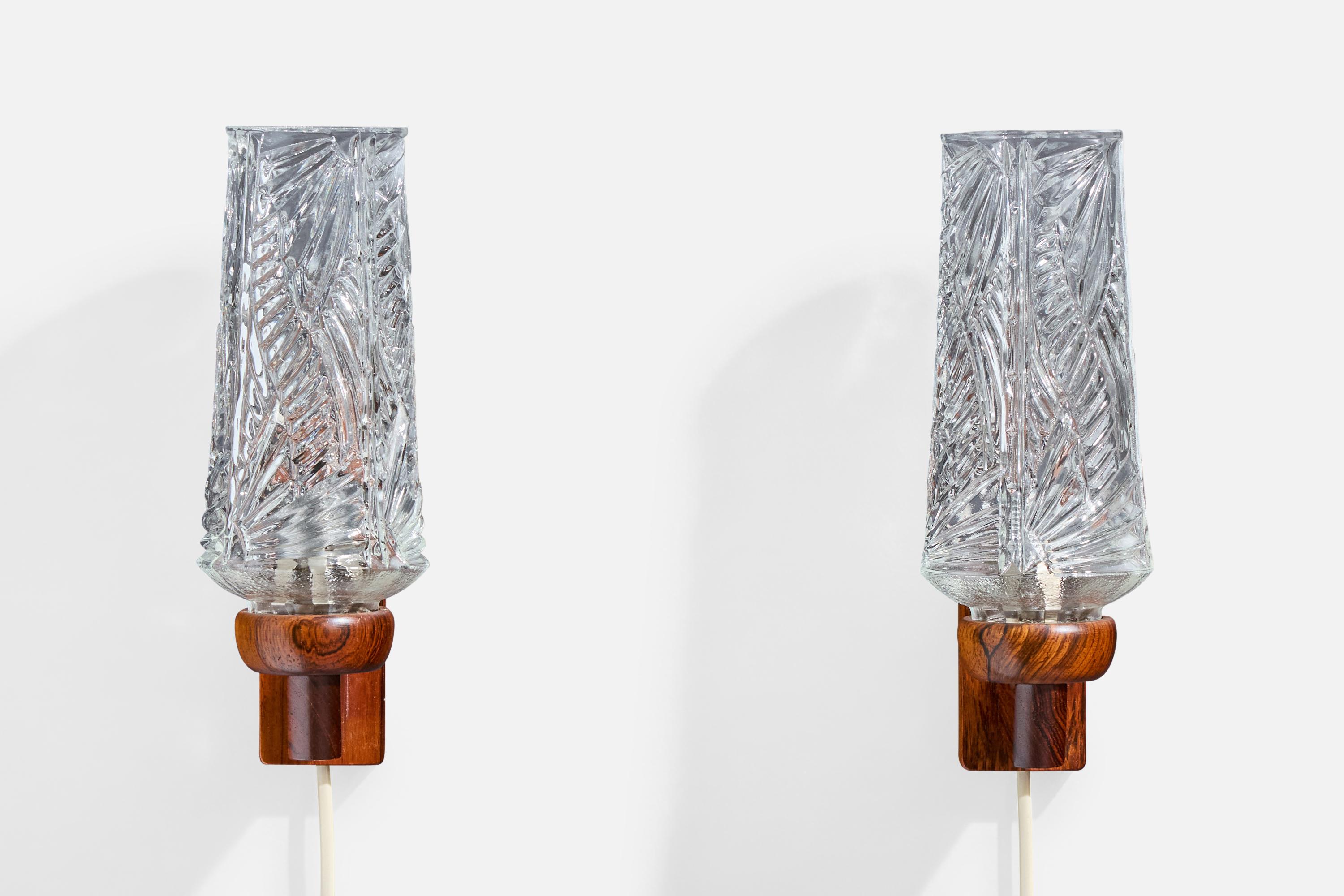 Suédois Markslöjd, appliques, verre, Wood, Suède, années 1970 en vente