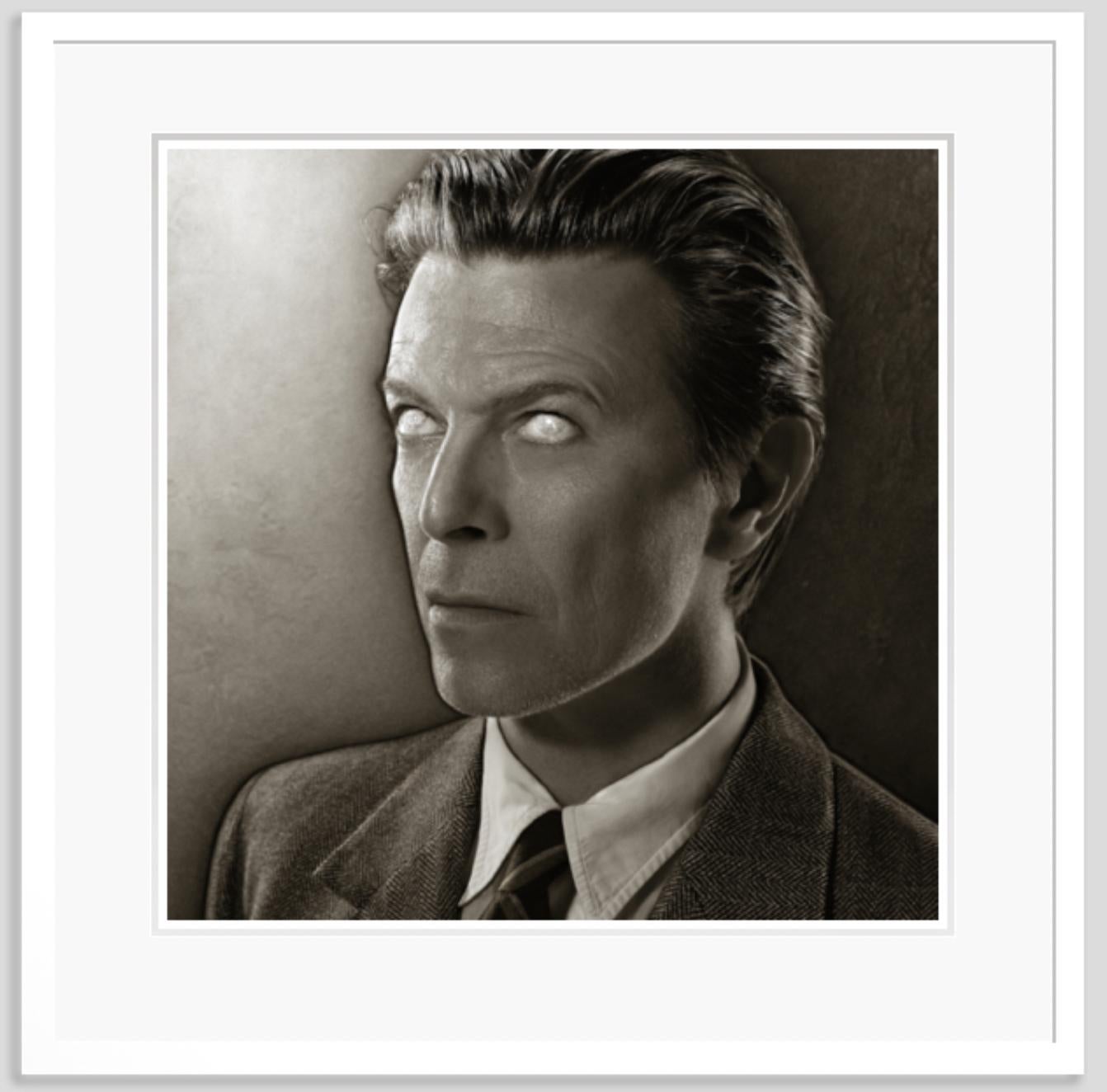 David Bowie Heathen (gerahmt) – Photograph von Markus Klinko