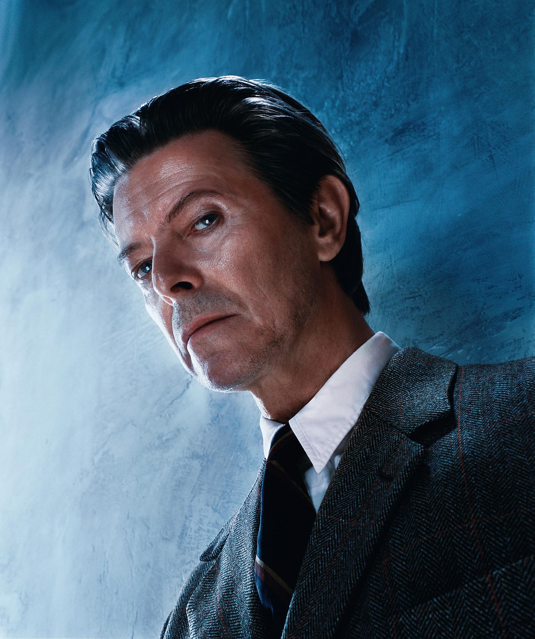 Markus Klinko Portrait Photograph - David Bowie : The Look