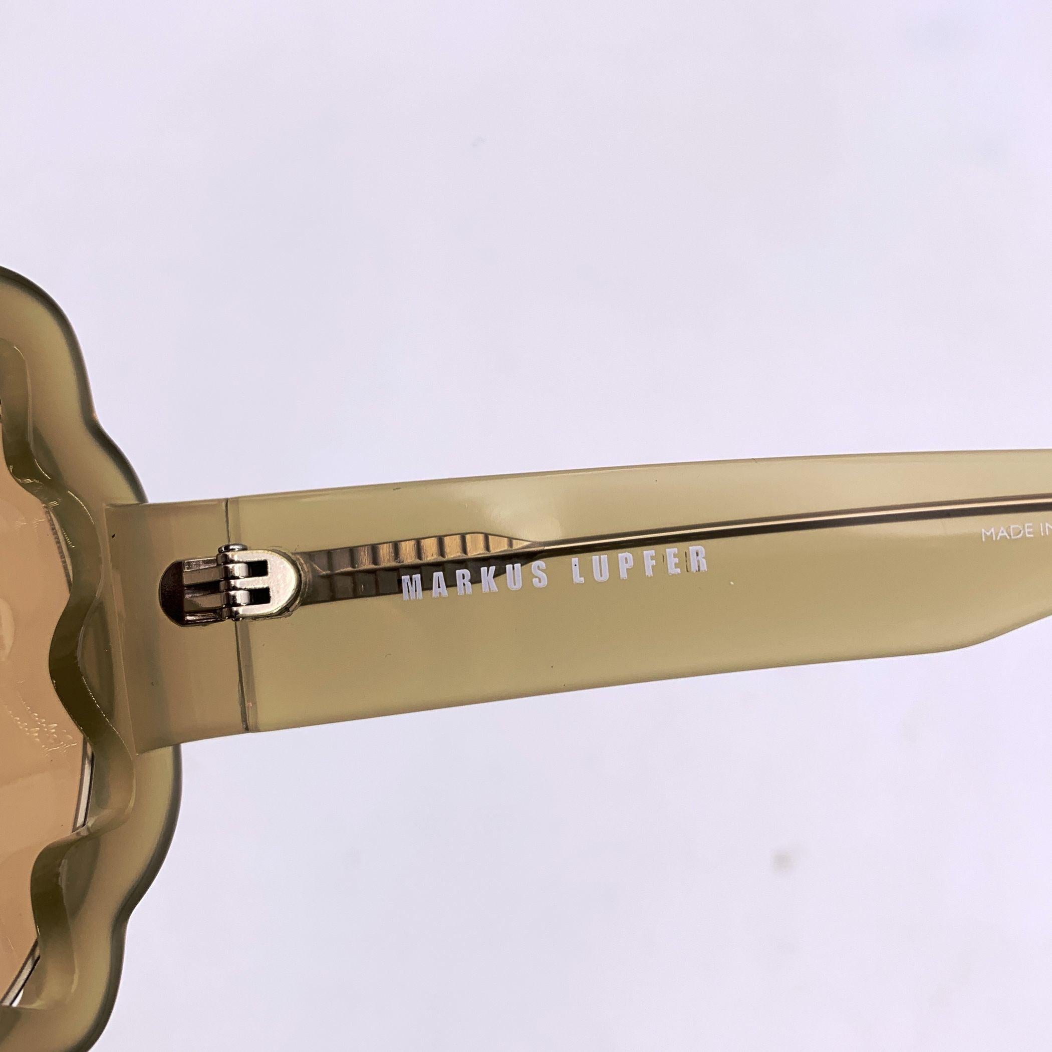 Marrone Occhiali da sole Markus Lupfer by Linda Farrow Oversize marrone ML/14/2 in vendita