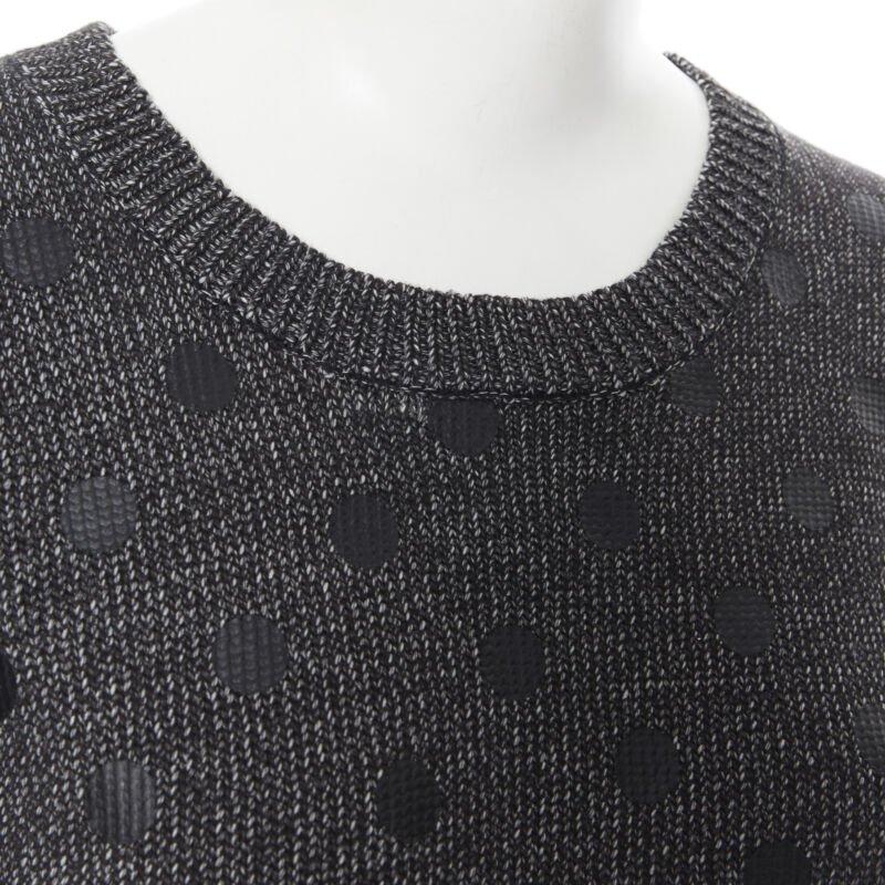 MARKUS LUPFER pull surdimensionné en tricot de coton mélangé gris à pois imprimés L en vente 2