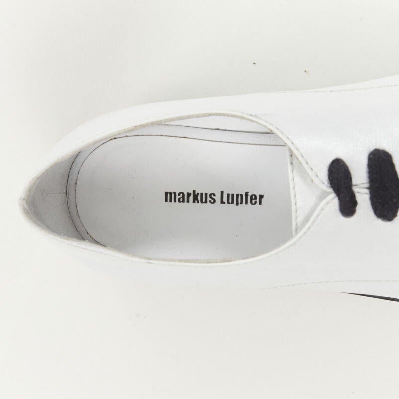 MARKUS LUPFER Signature Nieten bestickte Lippen weiß Leder Brogue EU36 im Angebot 5