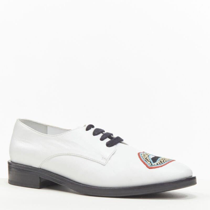 MARKUS LUPFER Signature Nieten bestickte Lippen weiß Leder Brogue EU36 im Zustand „Gut“ im Angebot in Hong Kong, NT