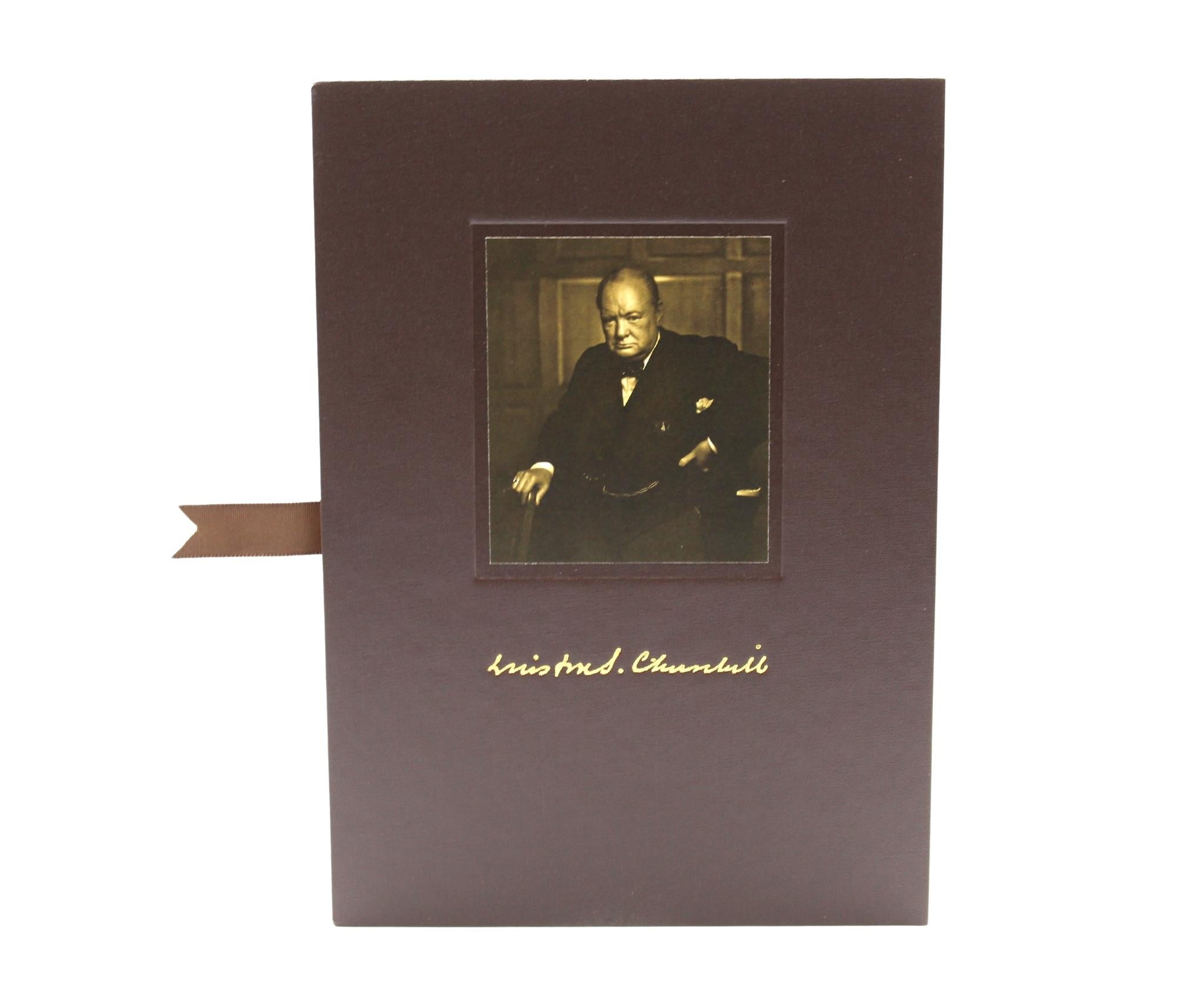 Churchill, Winston S. Marlborough: Sein Leben und seine Zeiten. London: George G. Harrap & Co. Ltd, 1947. Erste Ausgabe. Set mit zwei Bänden. Rebound in tan marokkanischen Leder-Boards, mit erhöhten Bands, vergoldete Titel und Werkzeuge auf dem