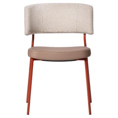 Chaise Marlen Met Im en tissu beige et métal rouge brique par EP Studio