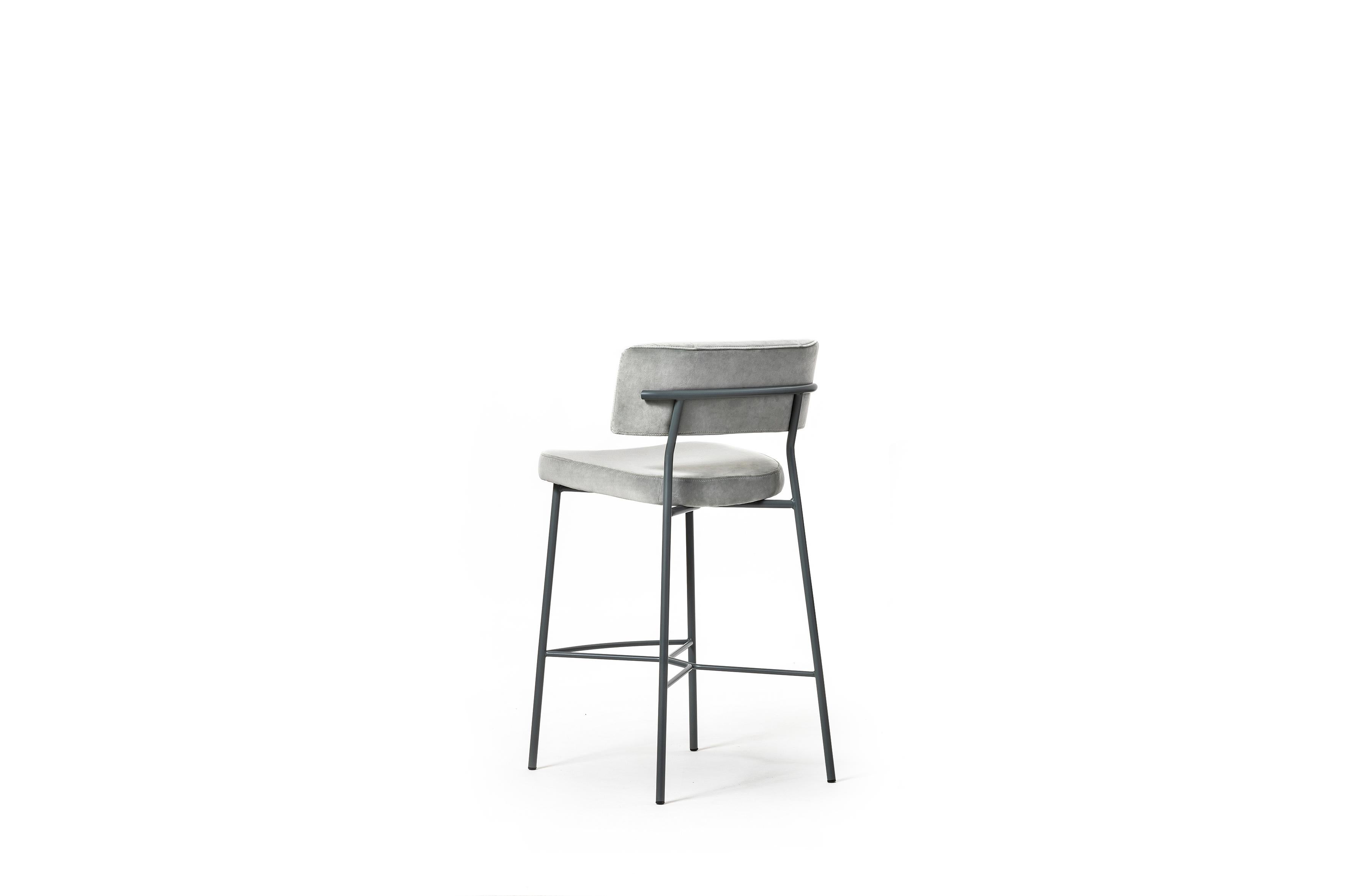 Marlen Stool, Bar Stool, Grey, Home, Contract, Fastfood, Made in Italy For Sale 1
