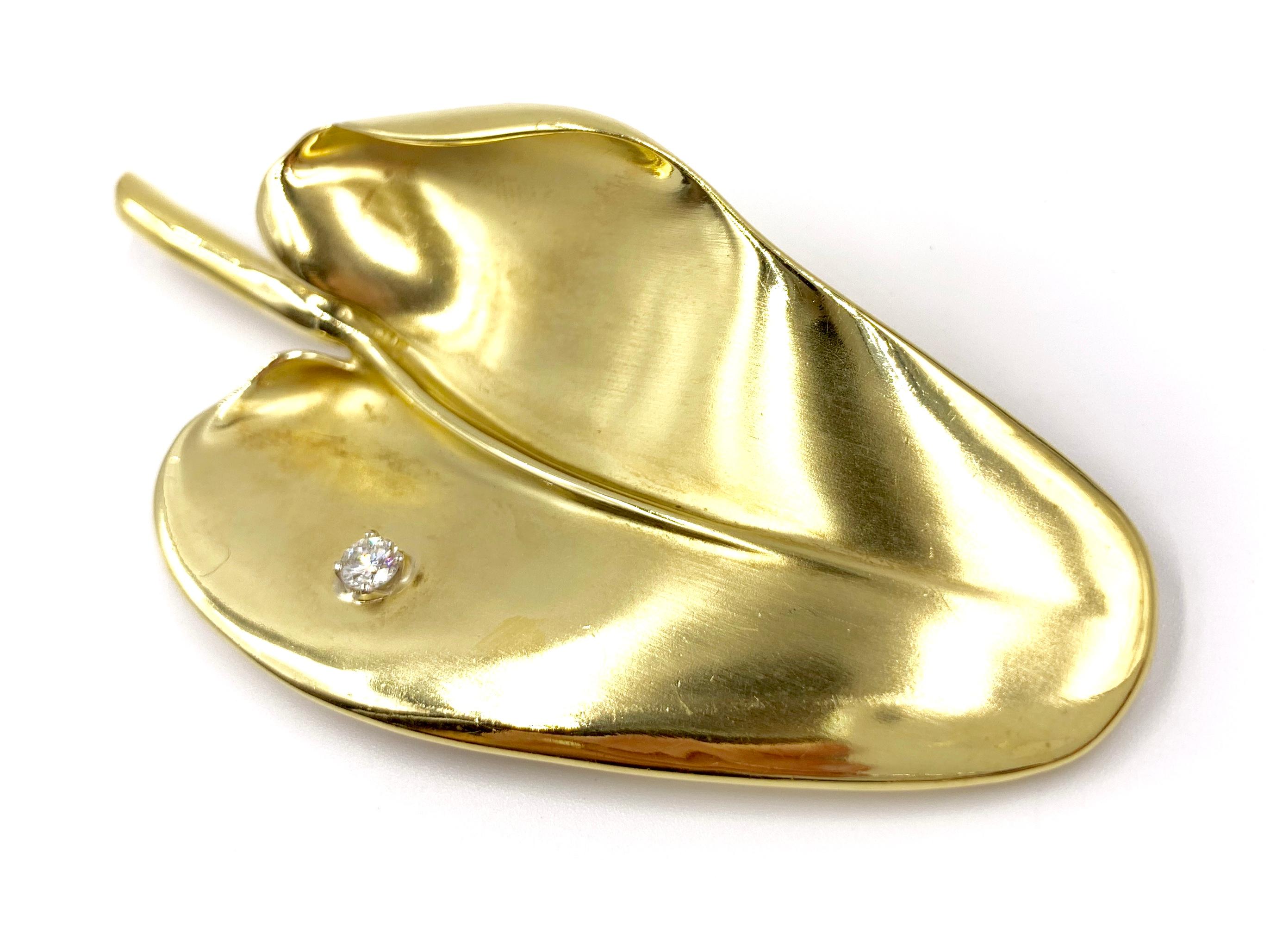 Contemporary Marlene Stowe 18 Karat and Diamond Large Leaf Brooch For Sale