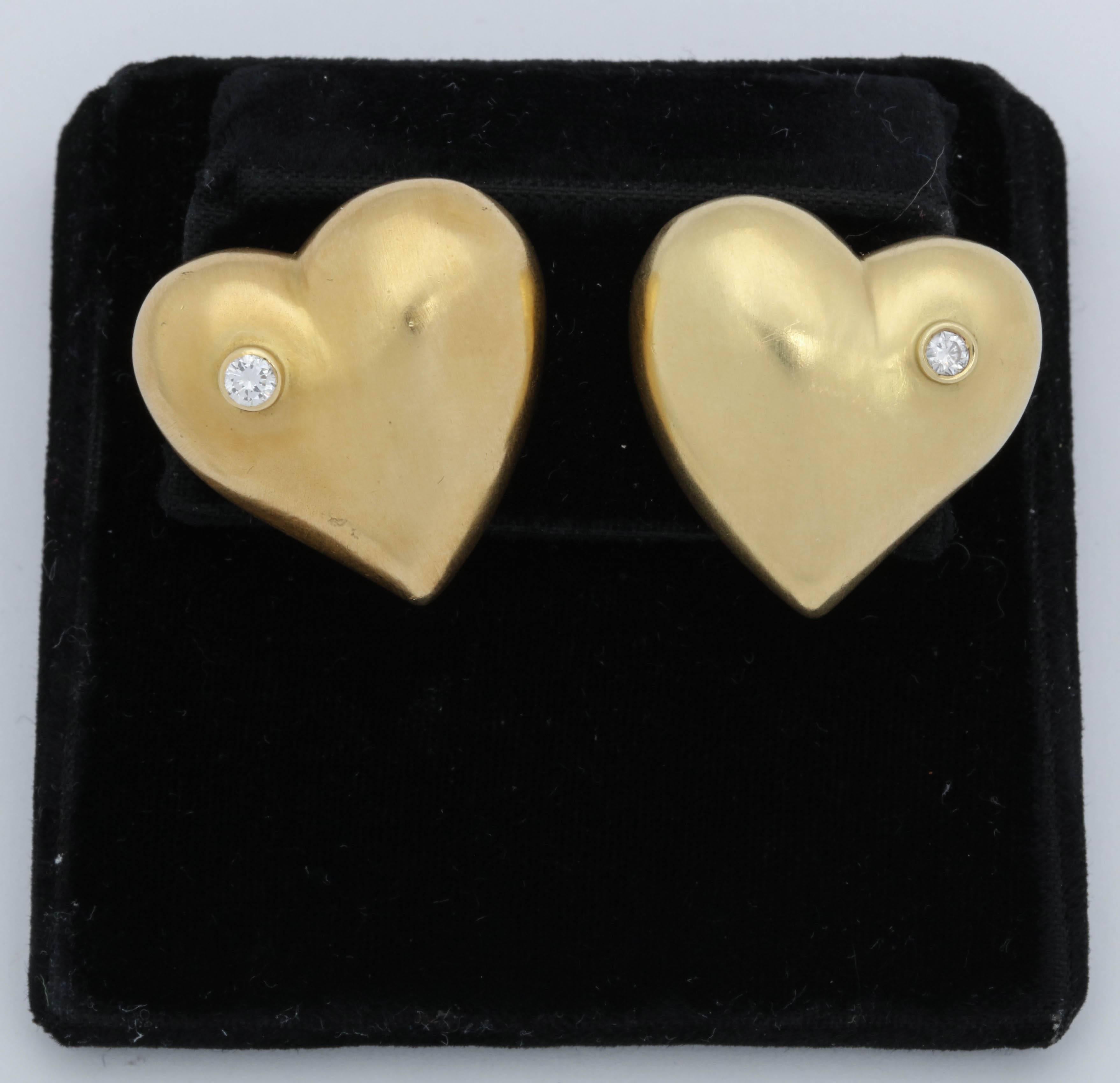 hammered gold heart earrings