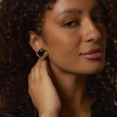 Orecchini con diamanti e onice in oro giallo 18 carati di Marlene Stowe