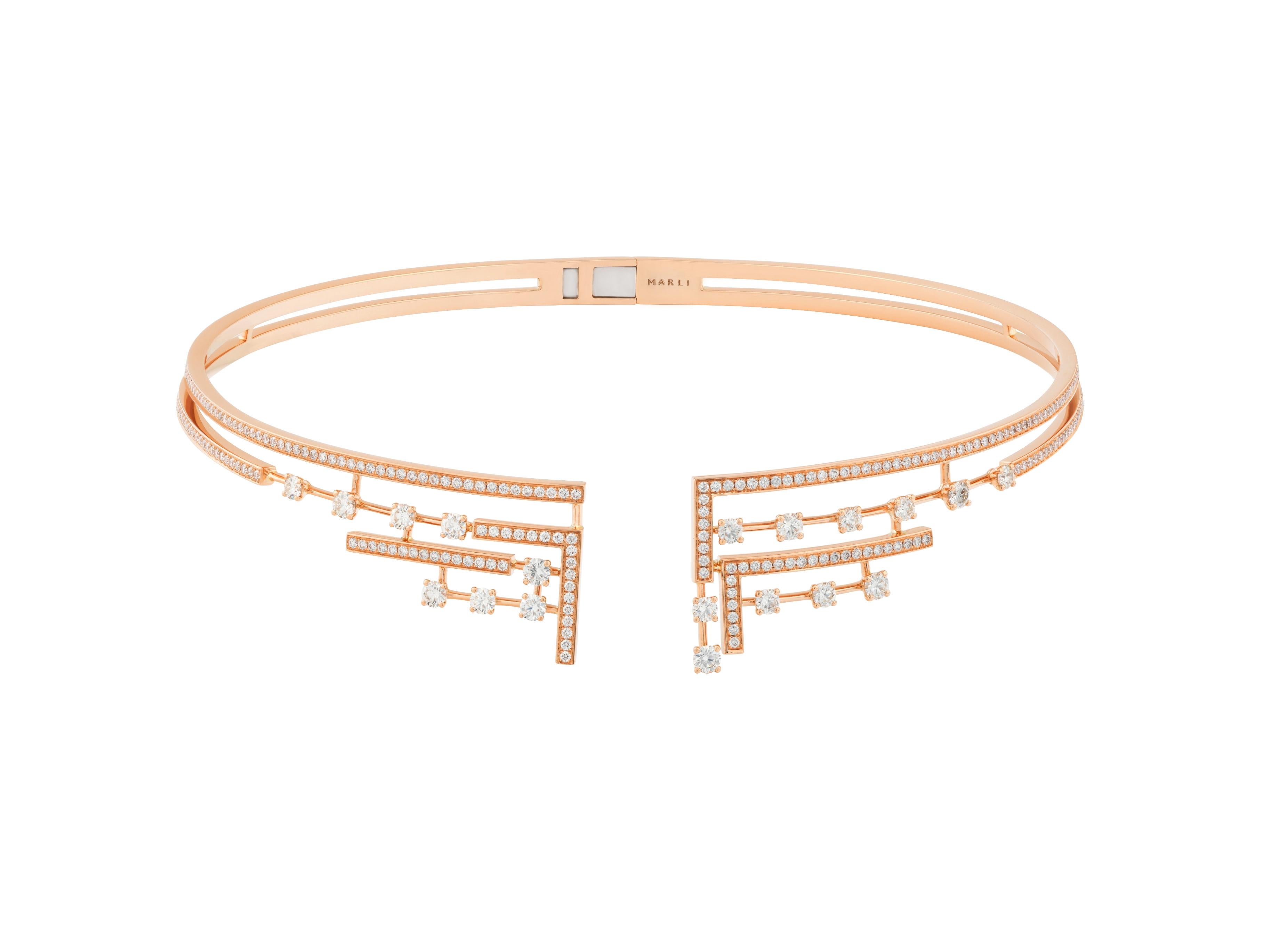 As dynamic and iconic as the streets of Manhattan, the Avenues Hinged Collar boasts brilliant-cut diamonds and a stunning silhouette. Crafted in your choice of 18K white, rose, or yellow gold, this contemporary style complements any day to night