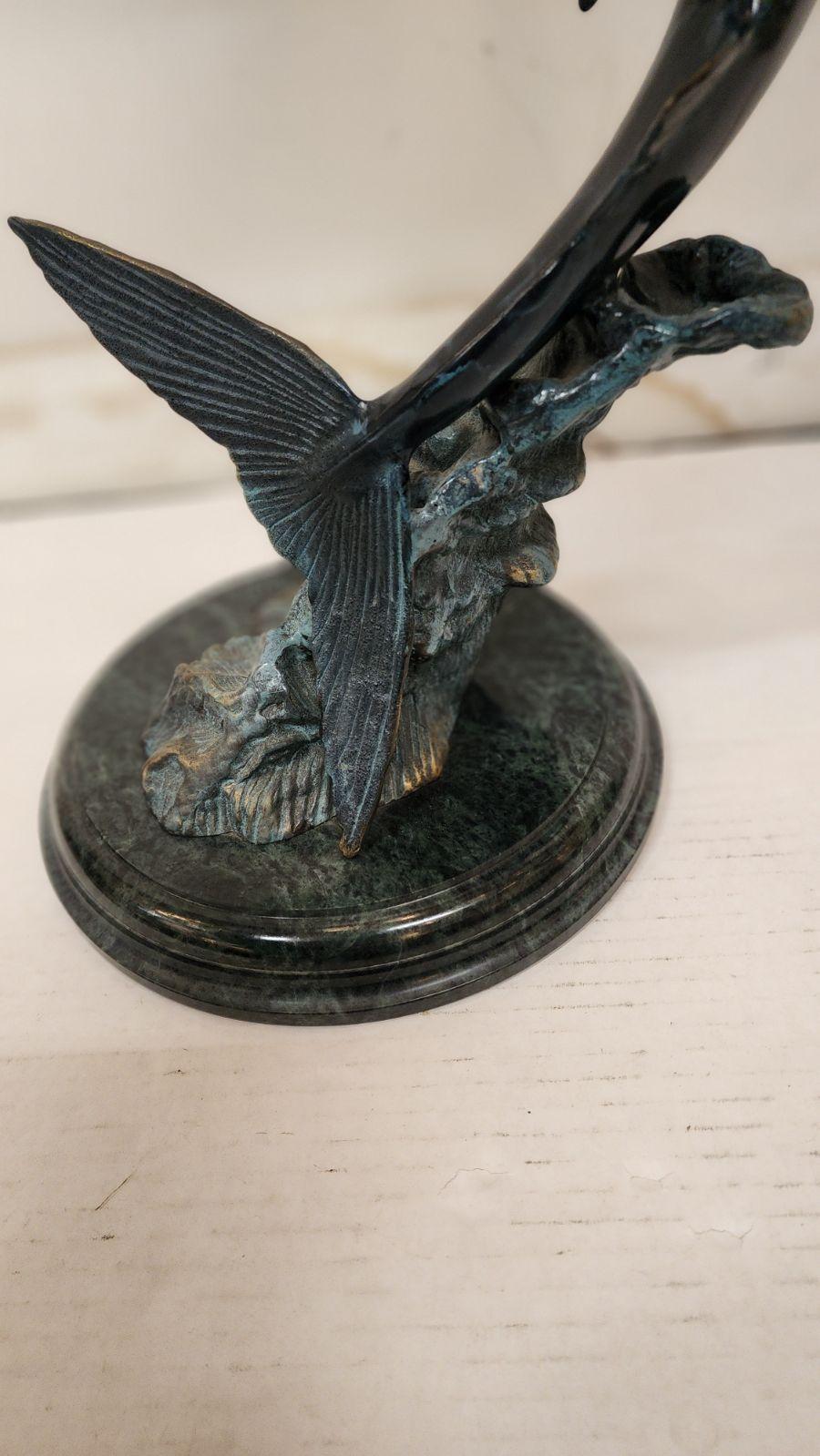 XXIe siècle et contemporain Sculpture en bronze A Marlin, poisson-voile et espadon en vente