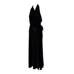 Vestido largo con cuello halter de jersey de crepé negro de Marline Paris, de los años 70