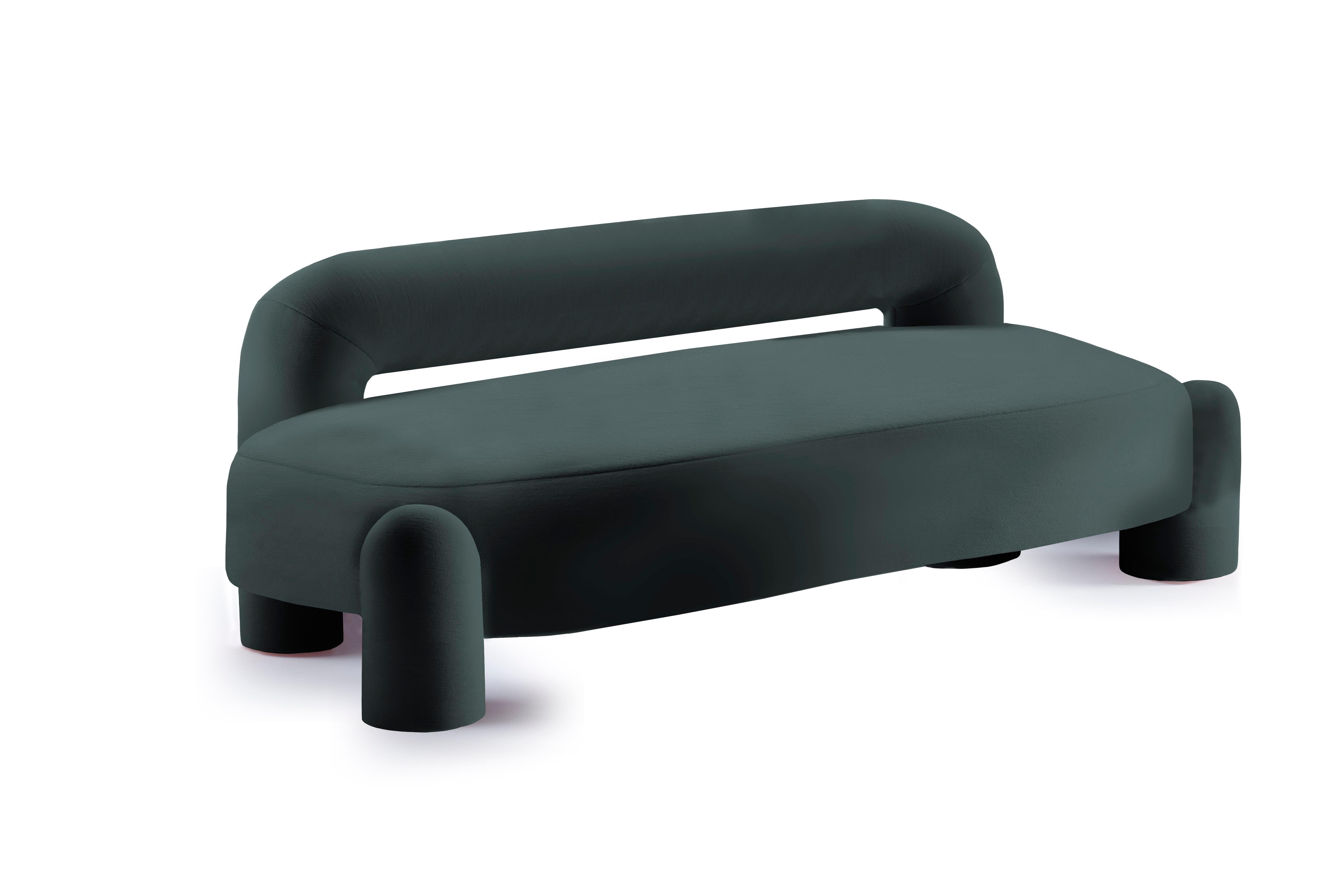 Marlon Daybed II by Pietro Franceschini
Dimensions: W 74 x D 190 x H 62.5 x Seat H 40 cm
Available in other size: D150 cm.

Materials & Finishes
Upholstery: fully upholstered in fabric or leather.

Product
When pure geometry meets soft curves,