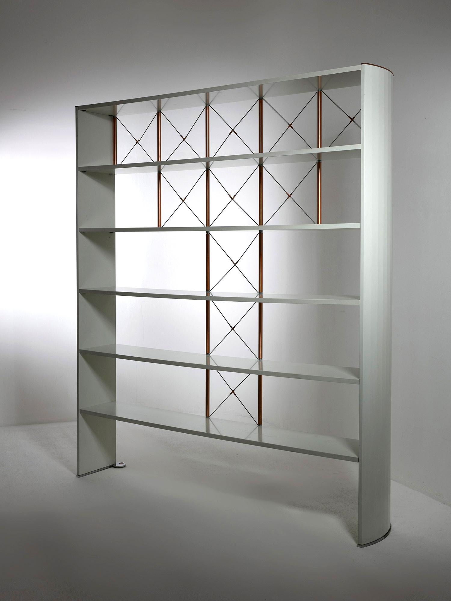 Marly free standing bookcase by Afra and Tobia Scarpa for Molteni.
The piece 