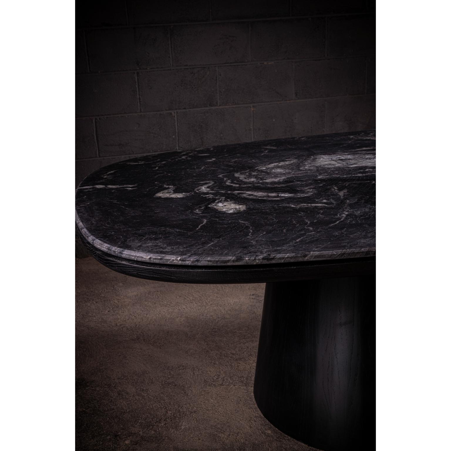Autre Marmol Negro Dining Table in Black Oak & Antolini Quartzite by No Age Studio en vente