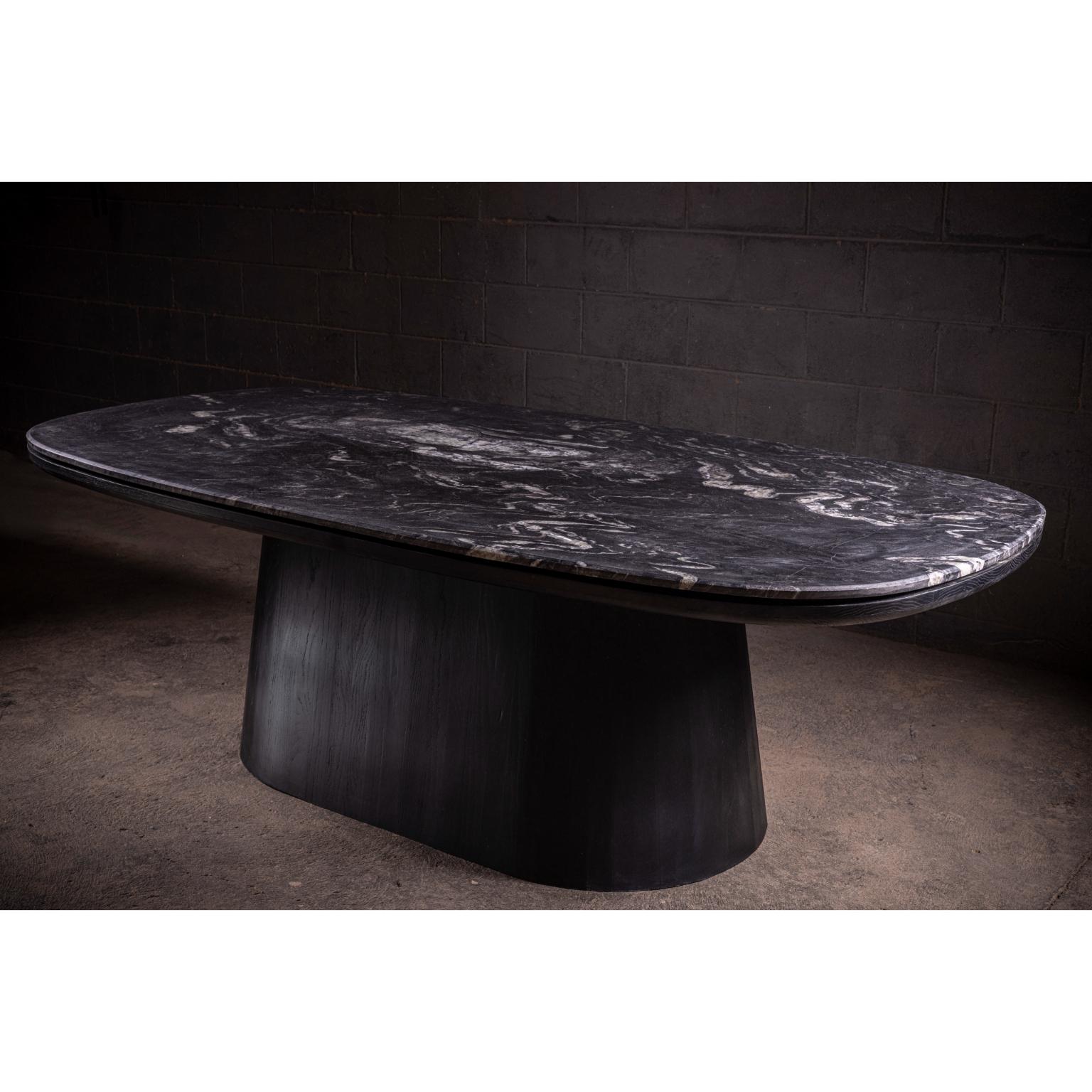Marmol Negro Dining Table in Black Oak & Antolini Quartzite by No Age Studio en vente 1