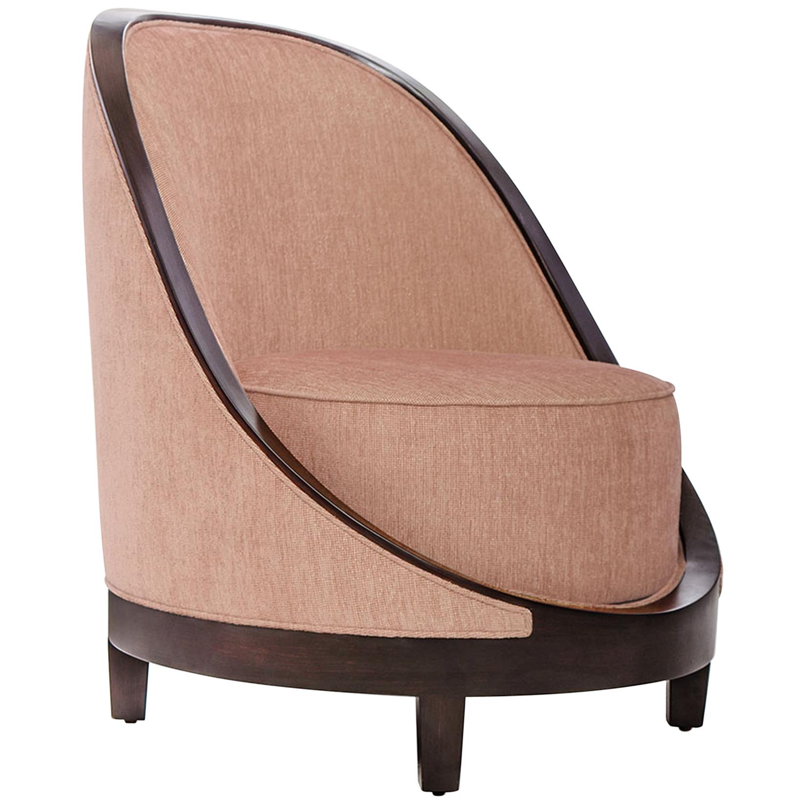 Marmont Accent Chair I in Chocolate and Spice by Innova Luxuxy Group For Sale