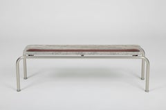 Marmorino side table in marmo Travertino Titanium e cuoio bordeaux di Dalmoto