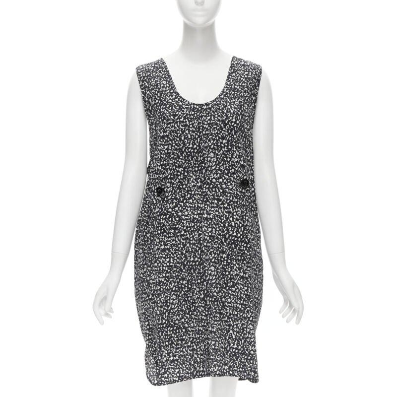 MARNI 100% Seide schwarz weiß abstrakt geknöpftes Etuikleid IT38 XS (Schwarz) im Angebot
