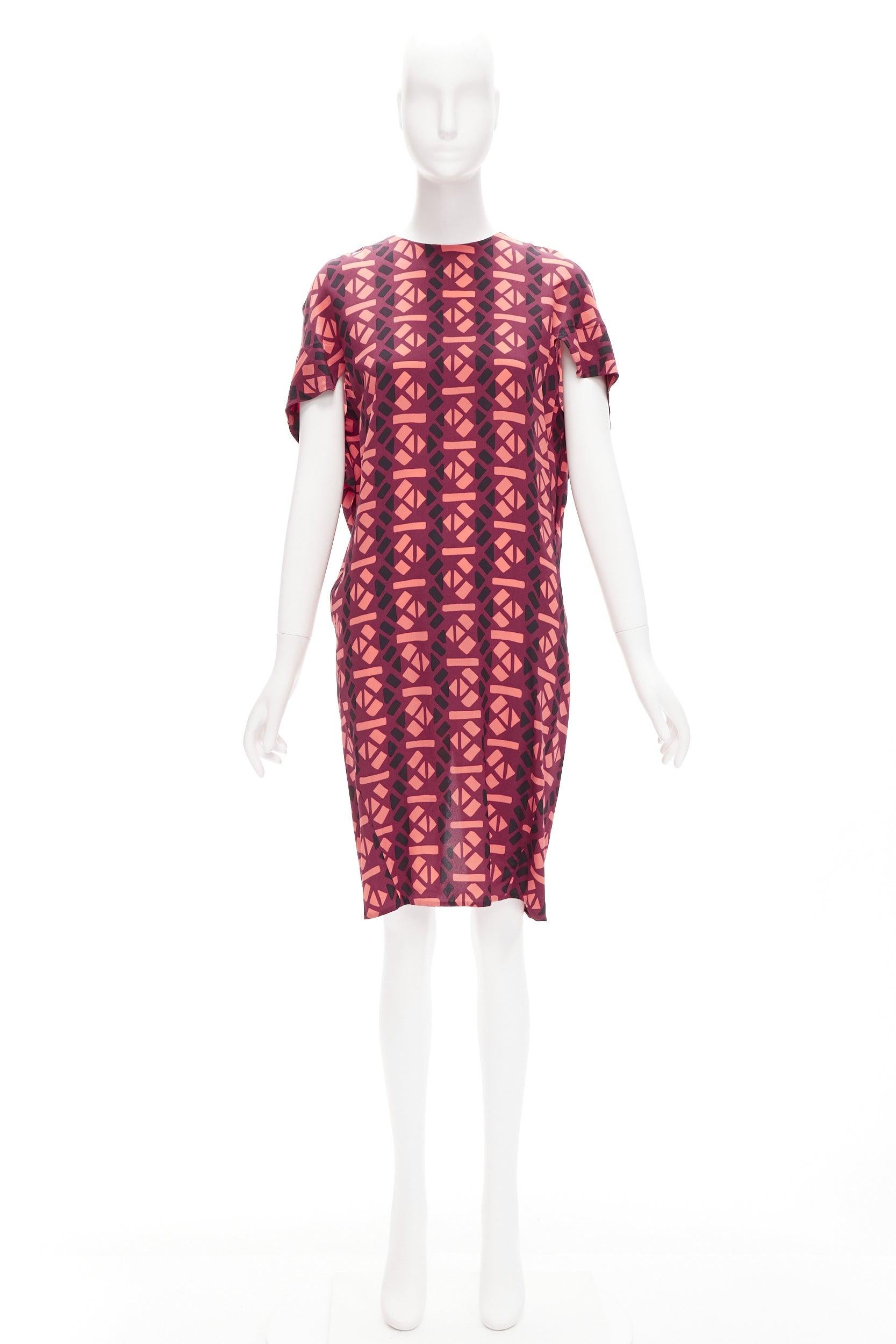 MARNI 100% silk burgundy pink geometric print cap sleeves dress IT36 XS For Sale 3