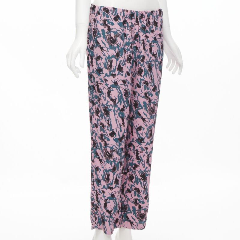 Gris MARNI 100% viscose rose bleu imprimé abstrait pantalon droit IT42 S en vente