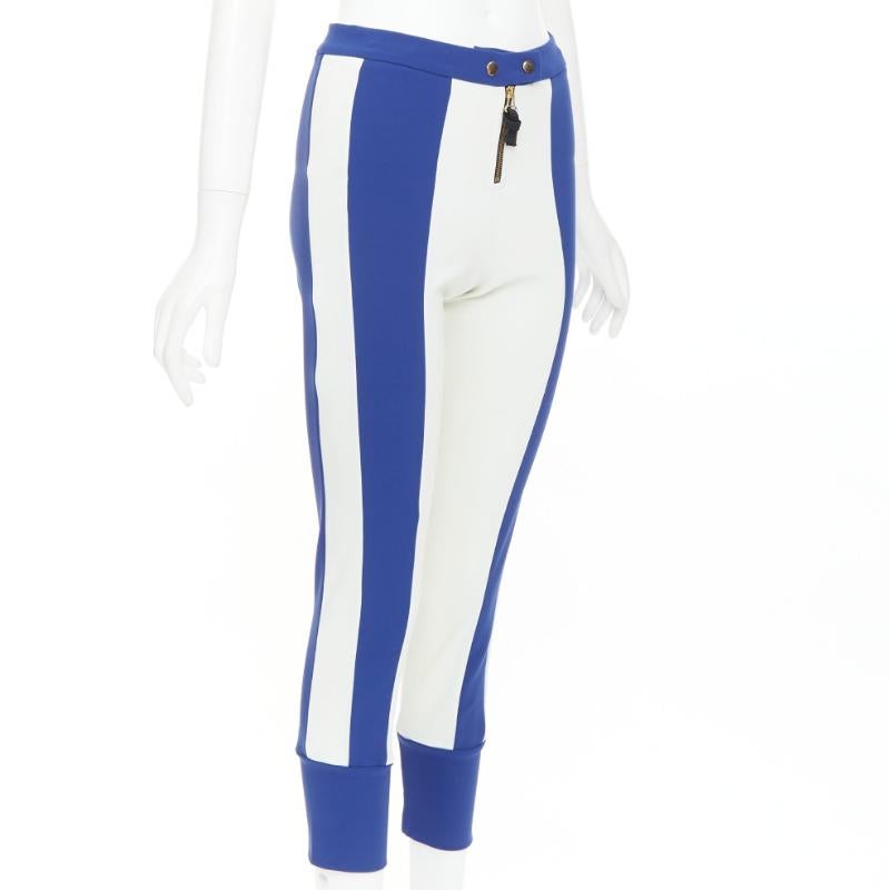 MARNI 2012 electric blue cream stretchy cropped riding pants IT40 S
Referenz: NKLL/A00601
Marke: Marni
Collection'S: 2012
MATERIAL: Stoff
Farbe: Blau, Creme
Muster: Solide
Verschluss: Druckknöpfe

ZUSTAND:
Zustand: Schlecht, dieser Artikel war