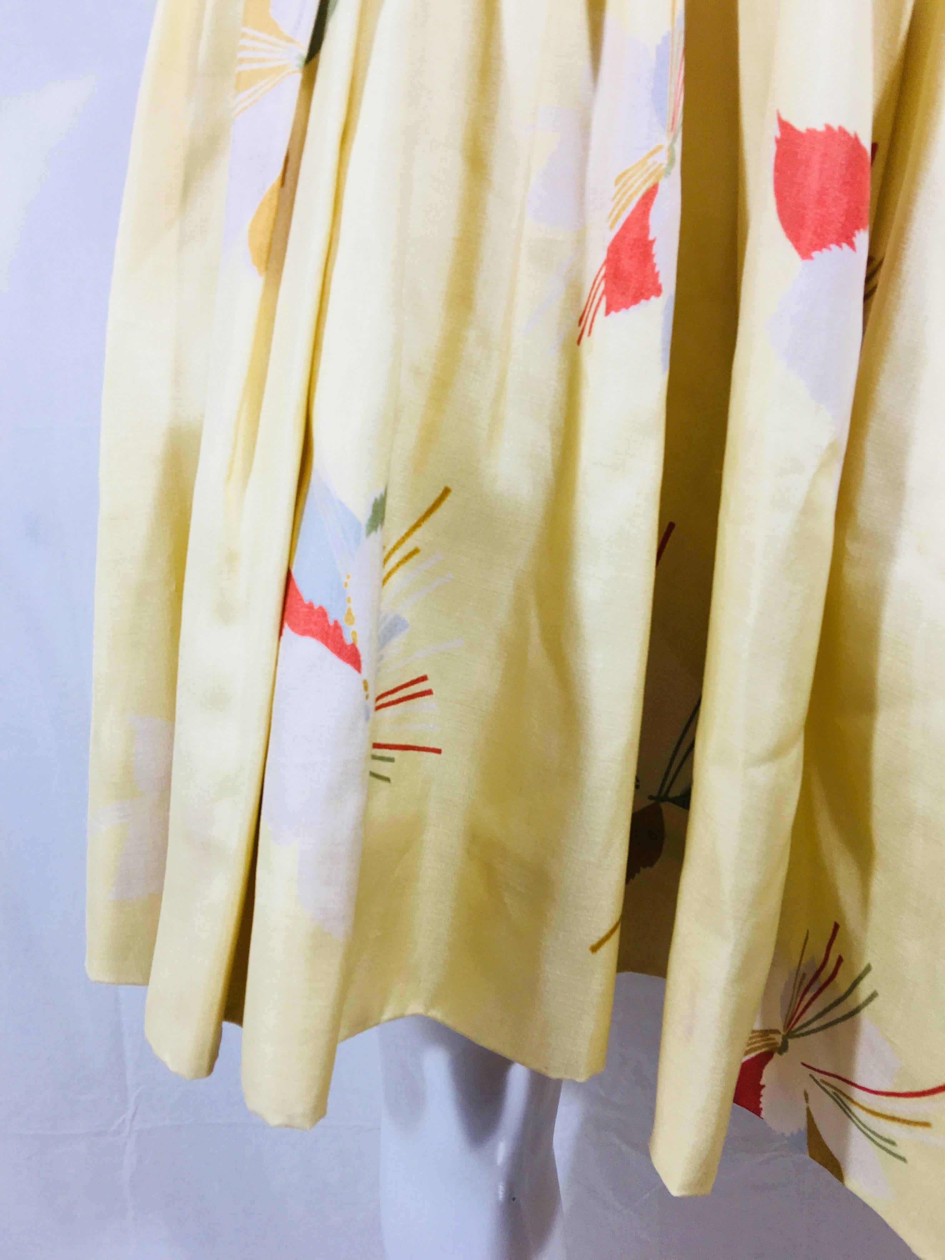 Marni Pleated A-Line Floral Print Skirt with Elastic Waistband.