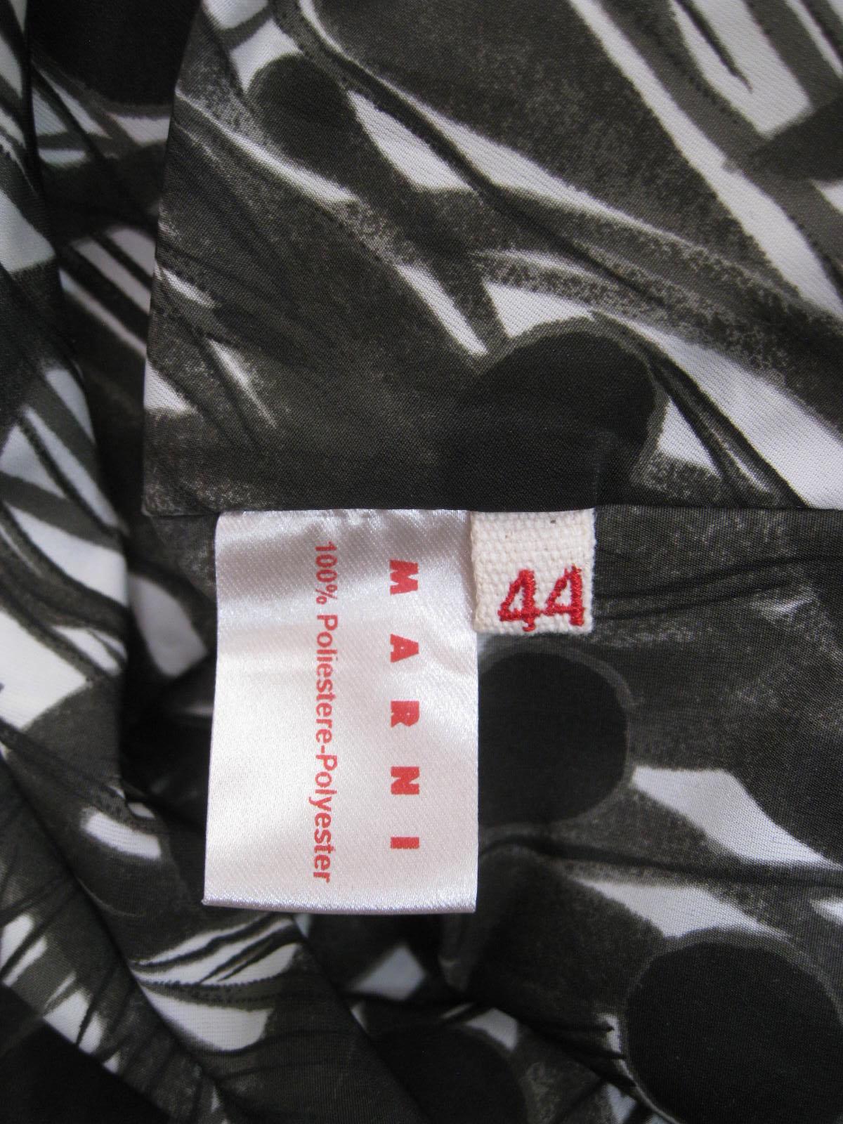 Marni Abstract Print Structured Empire Waist Blouse  In Excellent Condition In Oakland, CA