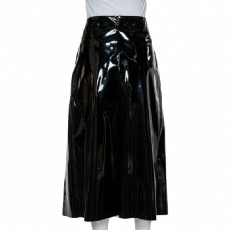 Marni Black Faux Patent Leather Hanging Thread Detail Midi Skirt M In Good Condition For Sale In Dubai, Al Qouz 2