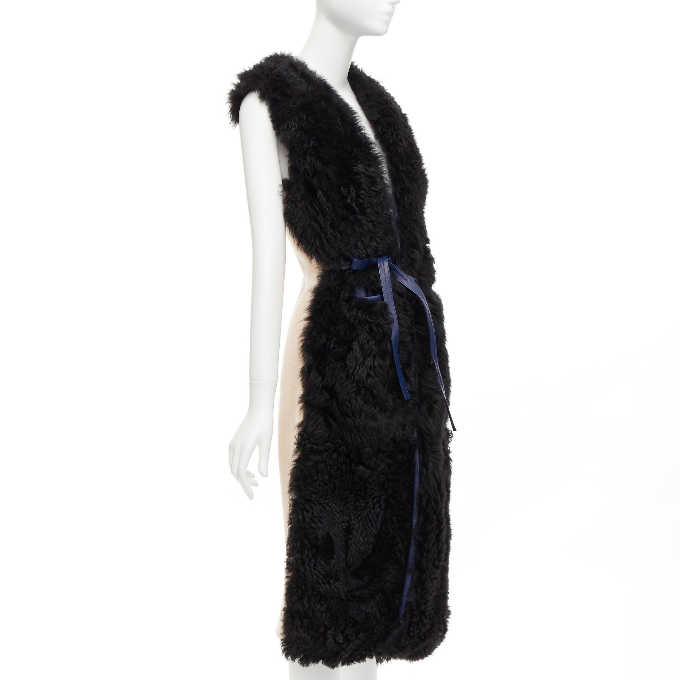 Black MARNI black lamb shearling fur blue leather belted belt IT38 XS For Sale