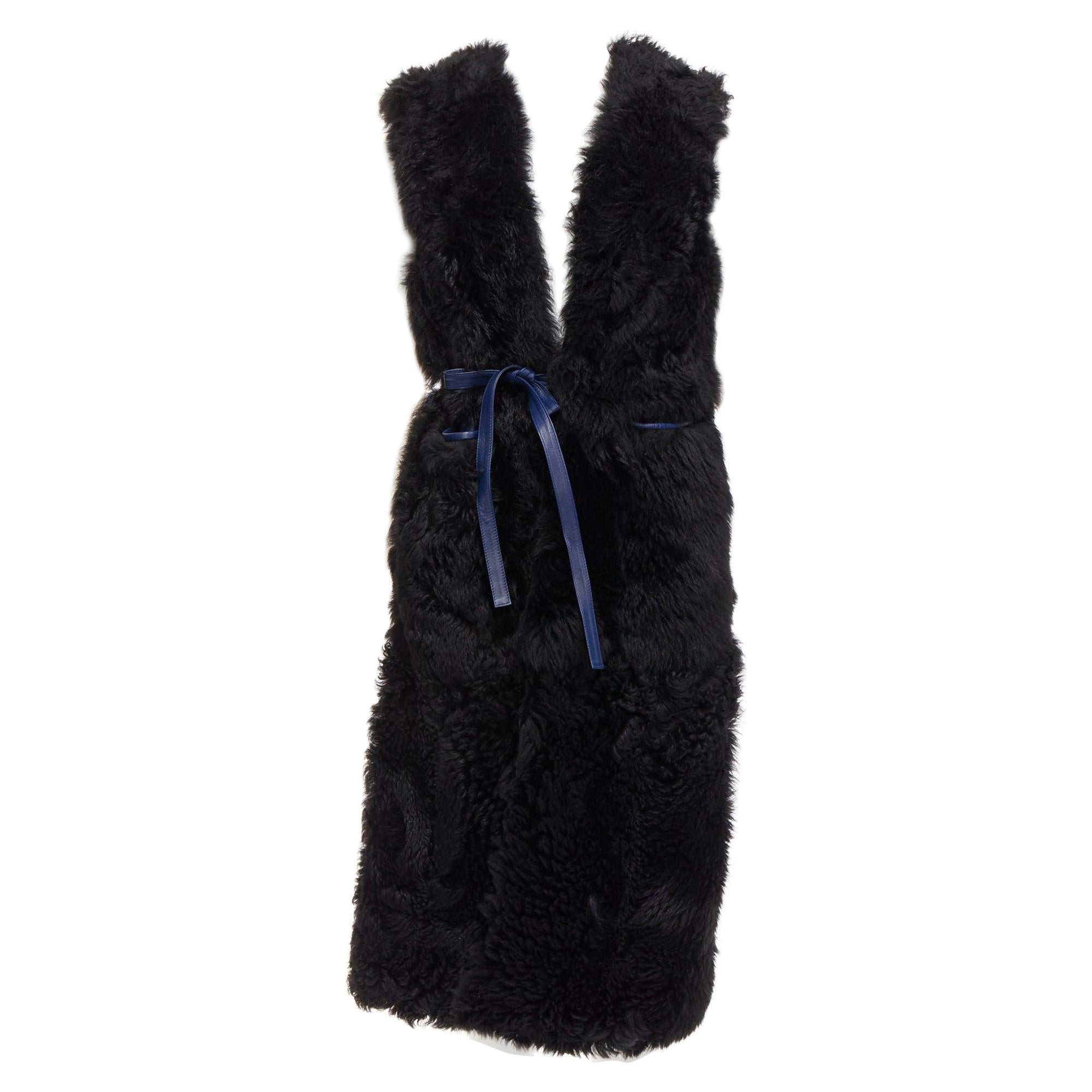 MARNI Schwarzer schwarzer Lamm Shearling Pelz Blauer Ledergürtel mit Gürtel IT38 XS im Angebot