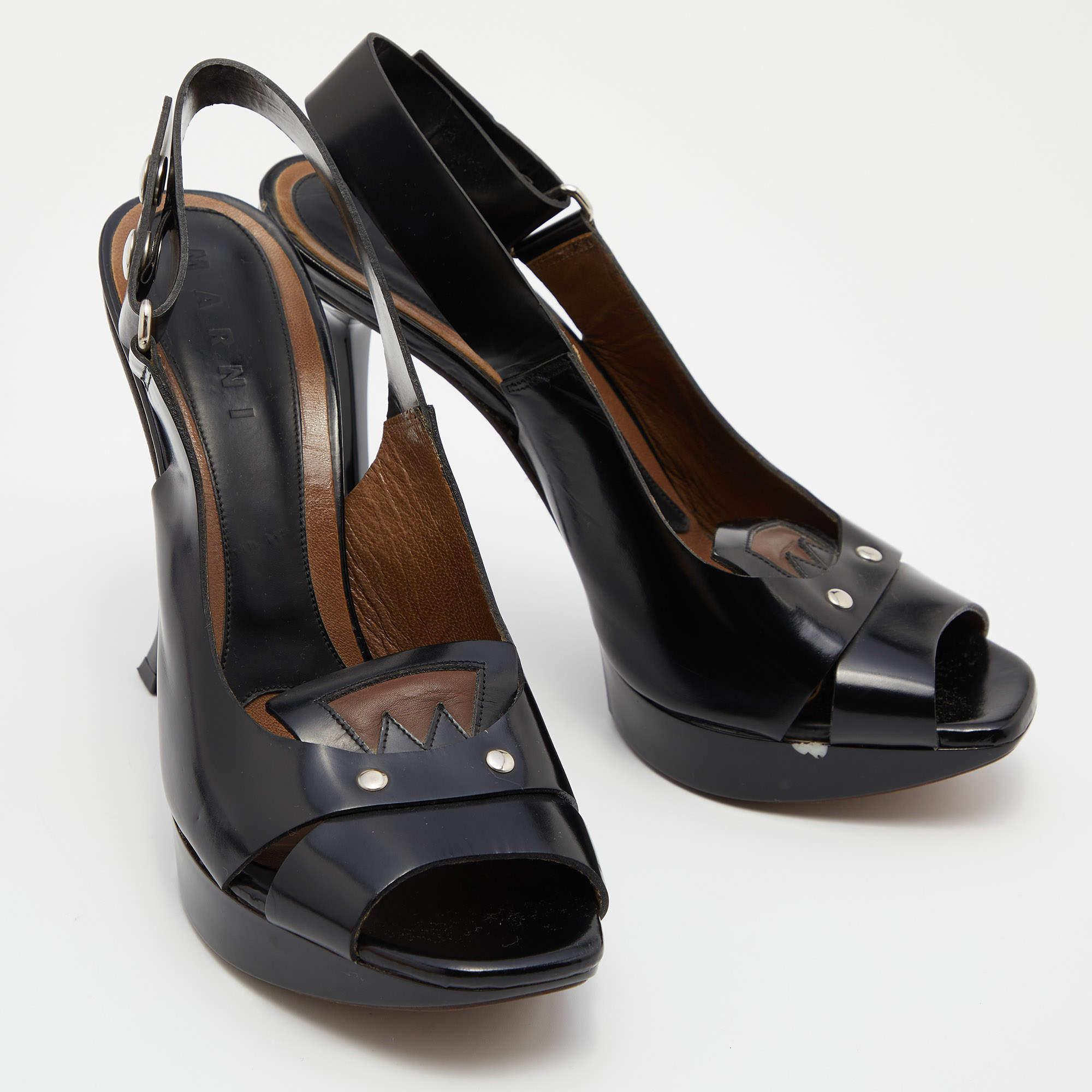Women's Marni Black Leather Peep Toe Sandals Size 40 For Sale