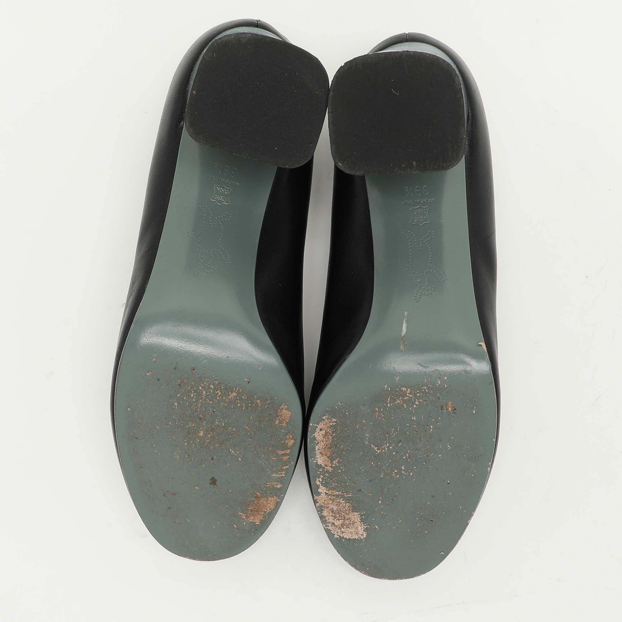 Marni - Escarpins en cuir noir à bouts ronds et à talons hauts - Taille 39,5 en vente 1