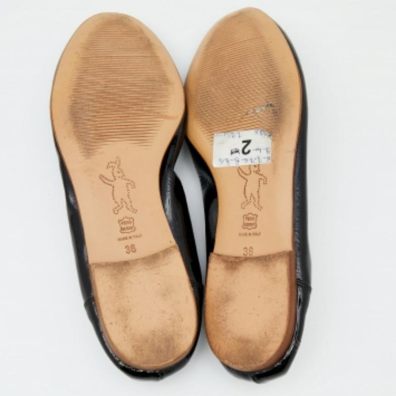Marni - Ballerine in vernice nera taglia 36 in vendita 1