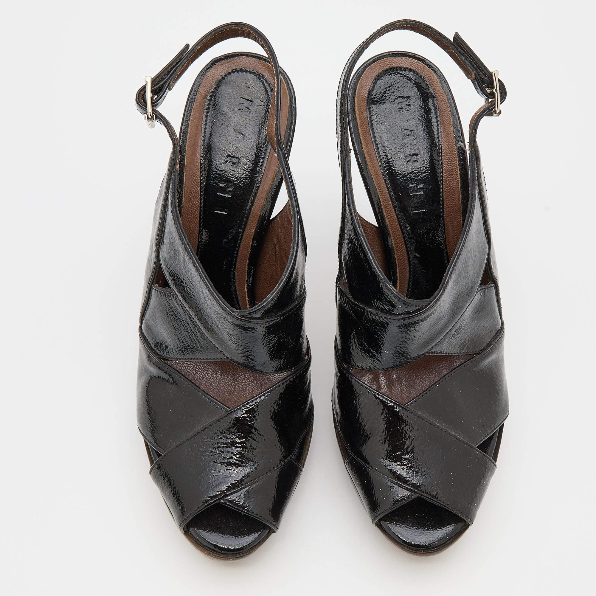 Marni Black Patent Leather Slingback Platform Sandals Size 37.5 In Good Condition In Dubai, Al Qouz 2
