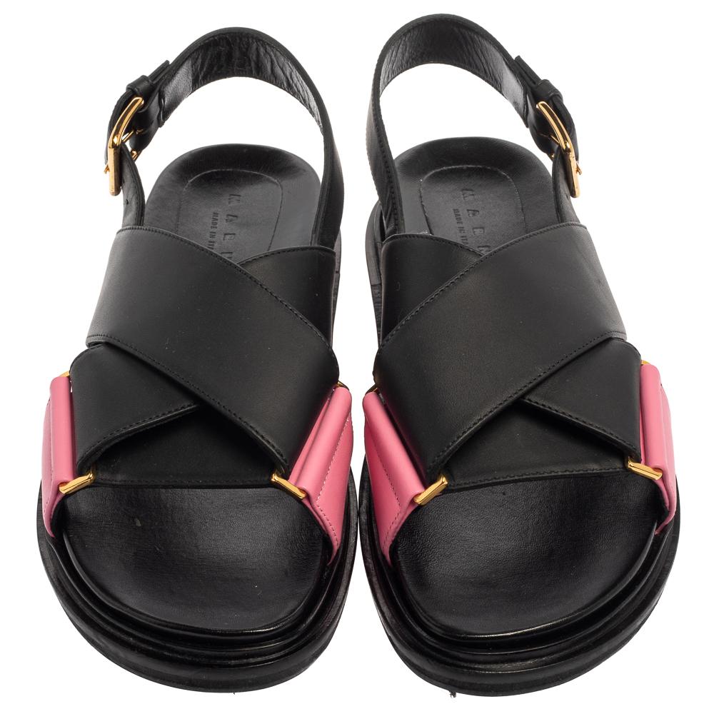 A seamless blend of comfort, style, and versatility, these Marni sandals are a must-buy! Crafted from soft leather, they feature crossover straps that have a snug fit and buckle fastening. The open-toe design and rubber sole complete these sandals