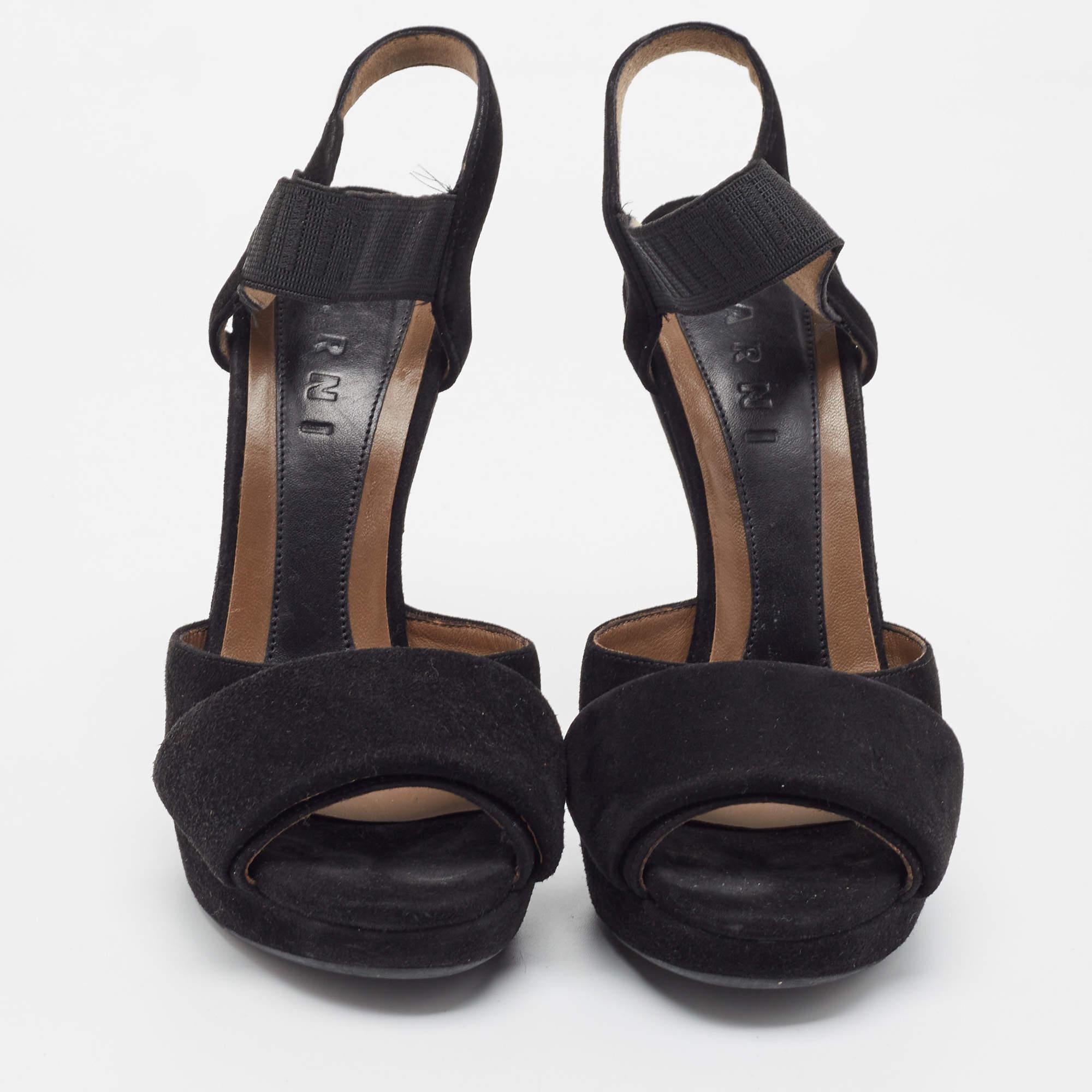 Noir Marni - Sandales à plateforme en daim noir - Taille 36 en vente