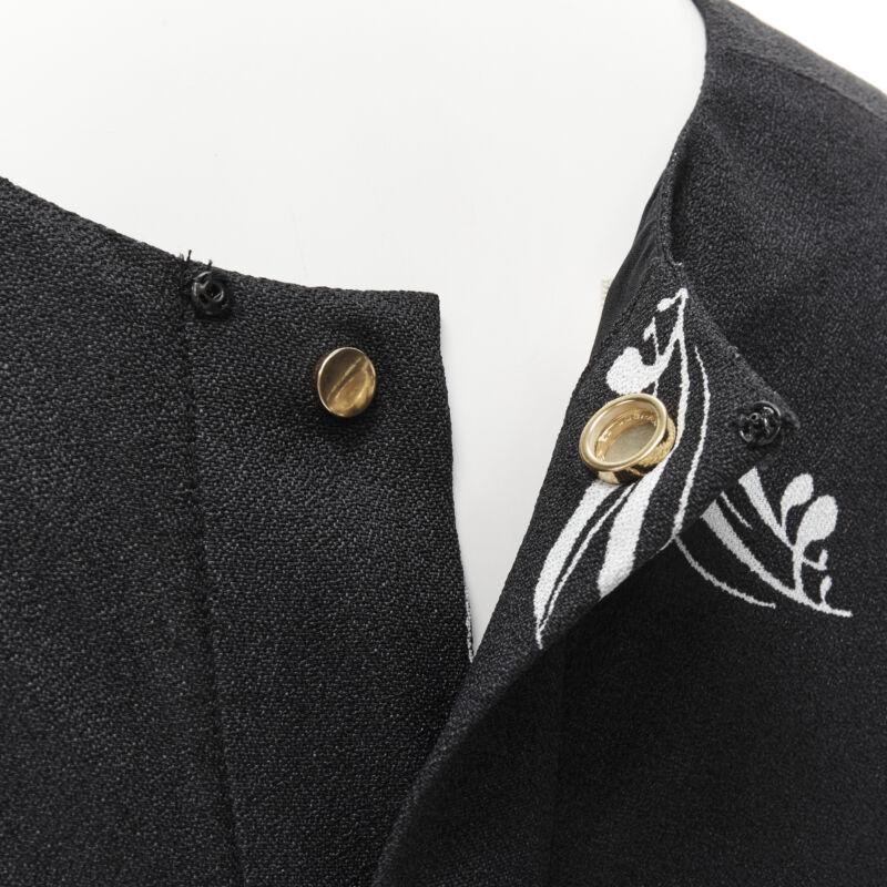 MARNI top senza maniche in crêpe stampato in bianco e nero aperto sul retro IT40 S in vendita 6