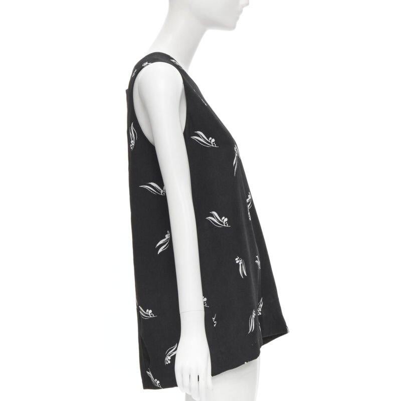 MARNI top senza maniche in crêpe stampato in bianco e nero aperto sul retro IT40 S In condizioni ottime in vendita a Hong Kong, NT
