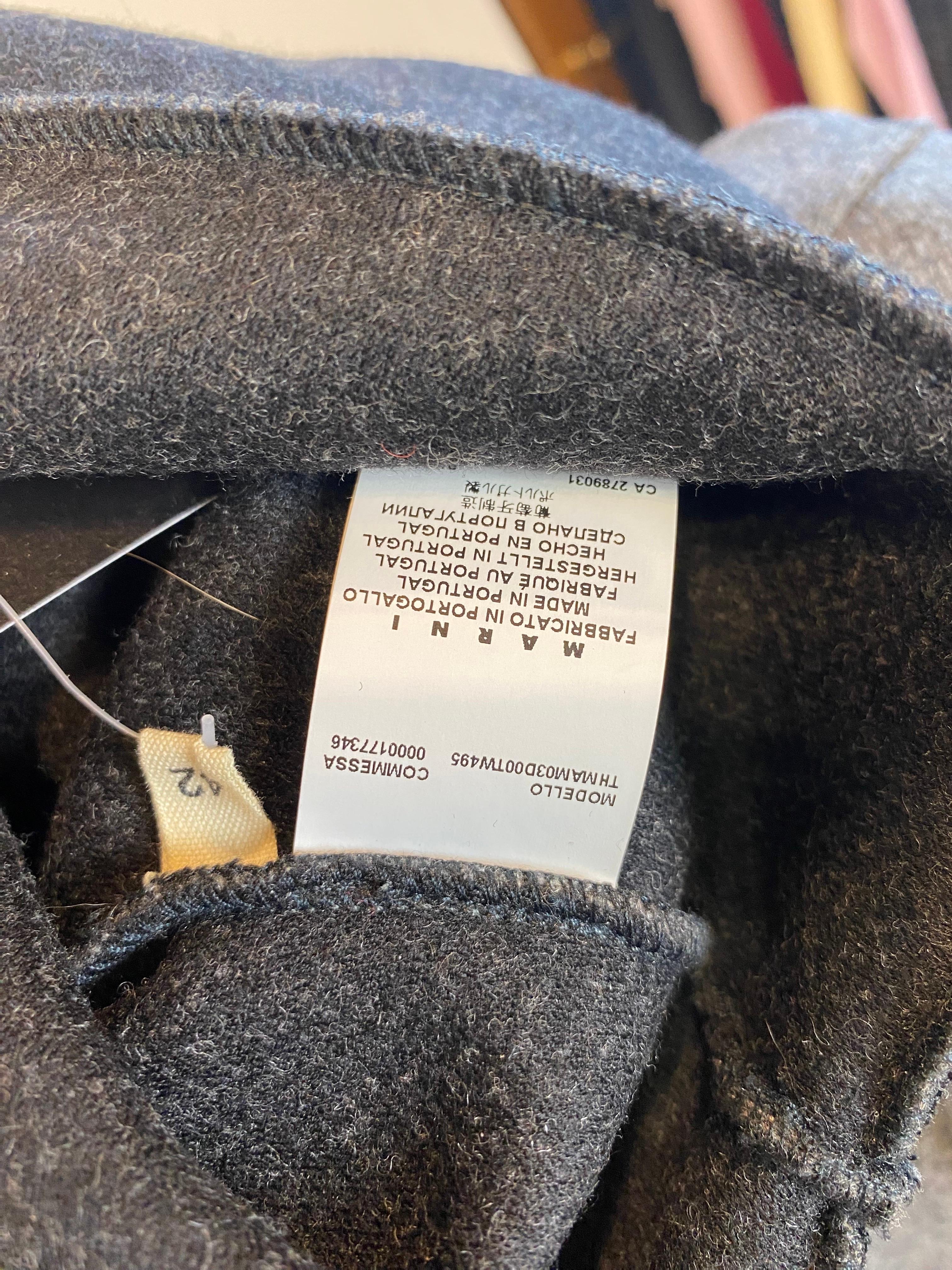 Camicetta di Marni in lana grigia in vendita 2